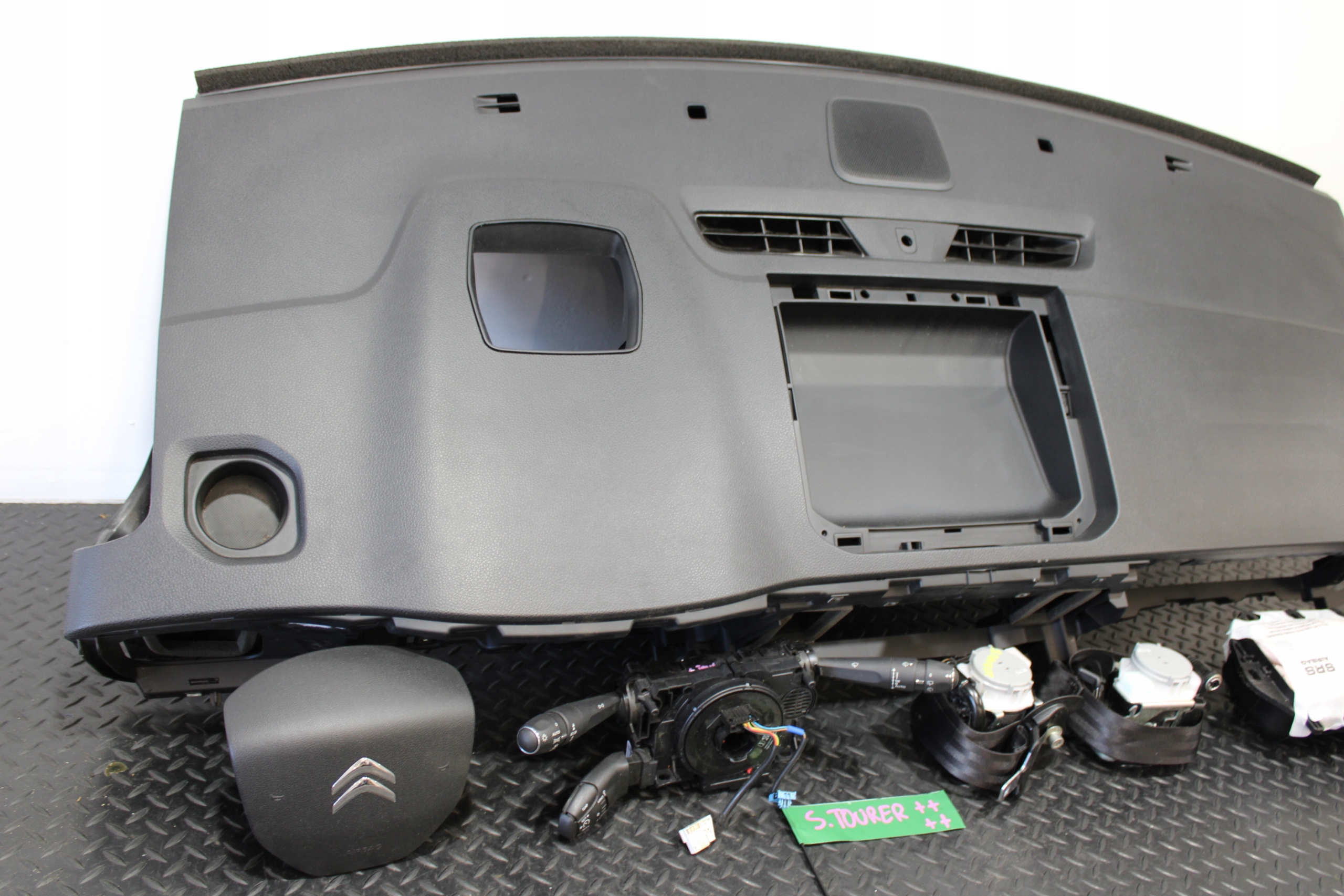 dashboard console airbag airbags CITROEN SPACETOURER III 3