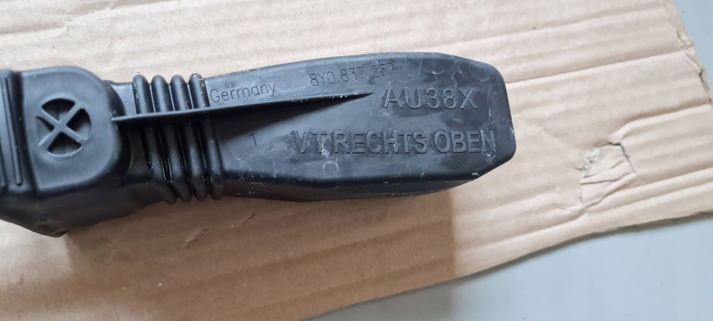 S3 8Y A3 LIFT limiter door front left right 8Y0837249