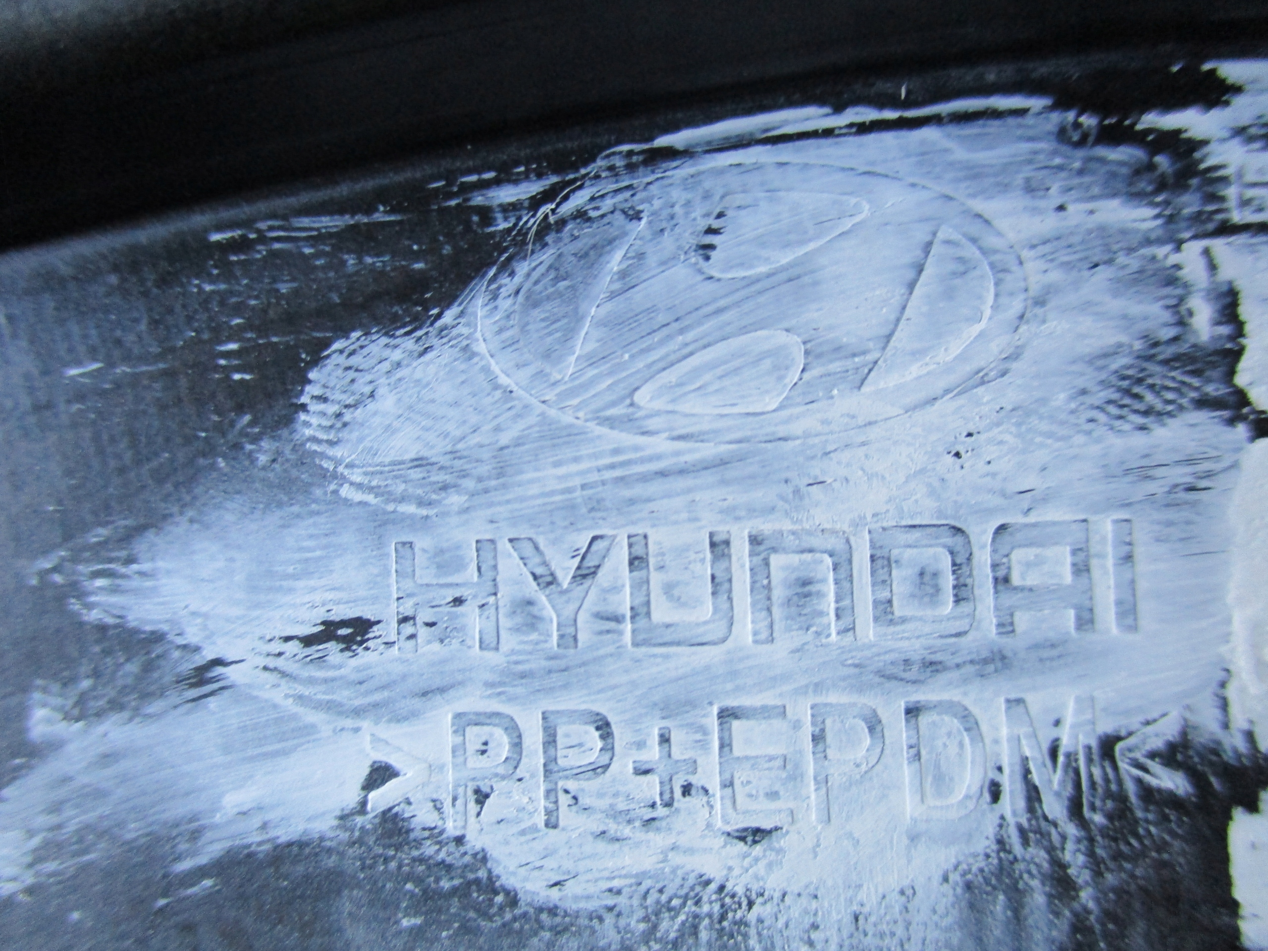 решетка радиатора Hyundai iX 35 09-14r 86351-2Y000