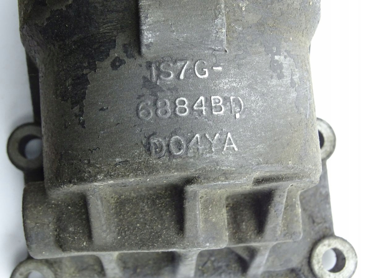 FORD MONDEO MK3 00-07 1.8 16V OBUDOWA FILTRA OLEJU Producent części Ford OE