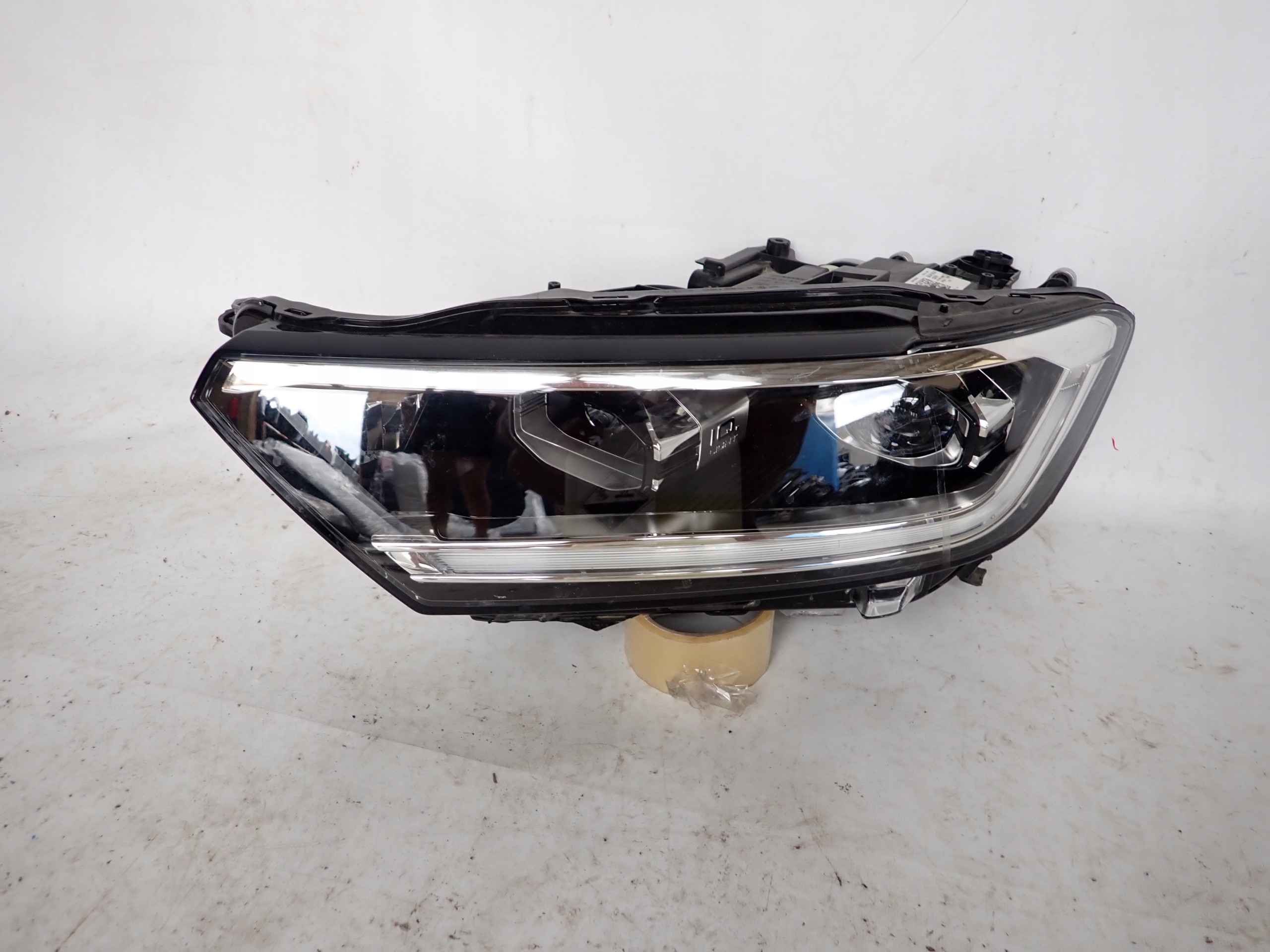 VW T-ROC 2GA LIFT 21- light left front front FULL LED 2GA941035