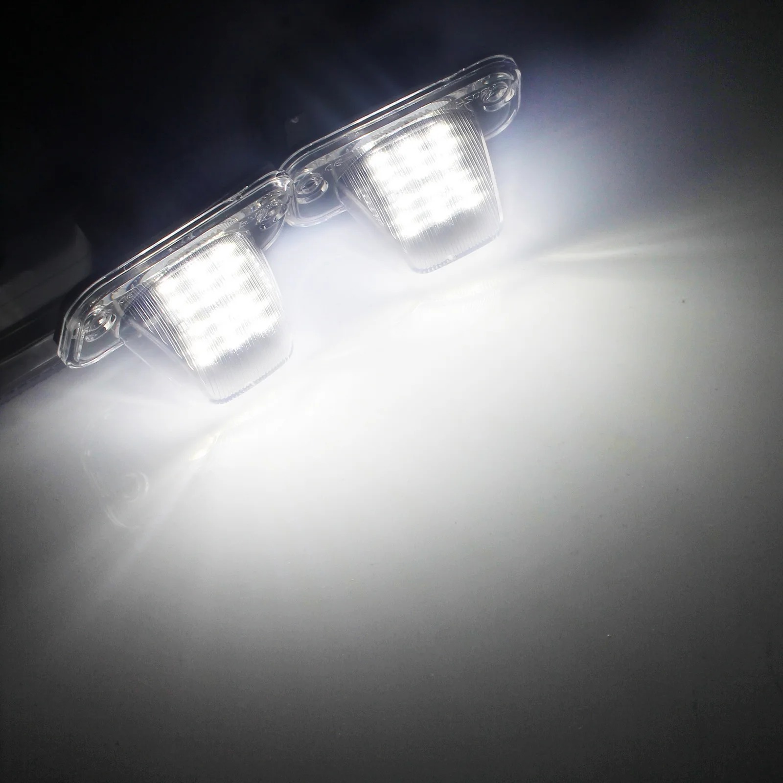 LAMPKI TABLICY LED do VW T4 Transporter 1990-2003 PODŚWIETLENIE REJESTRACJI Producent części Inny