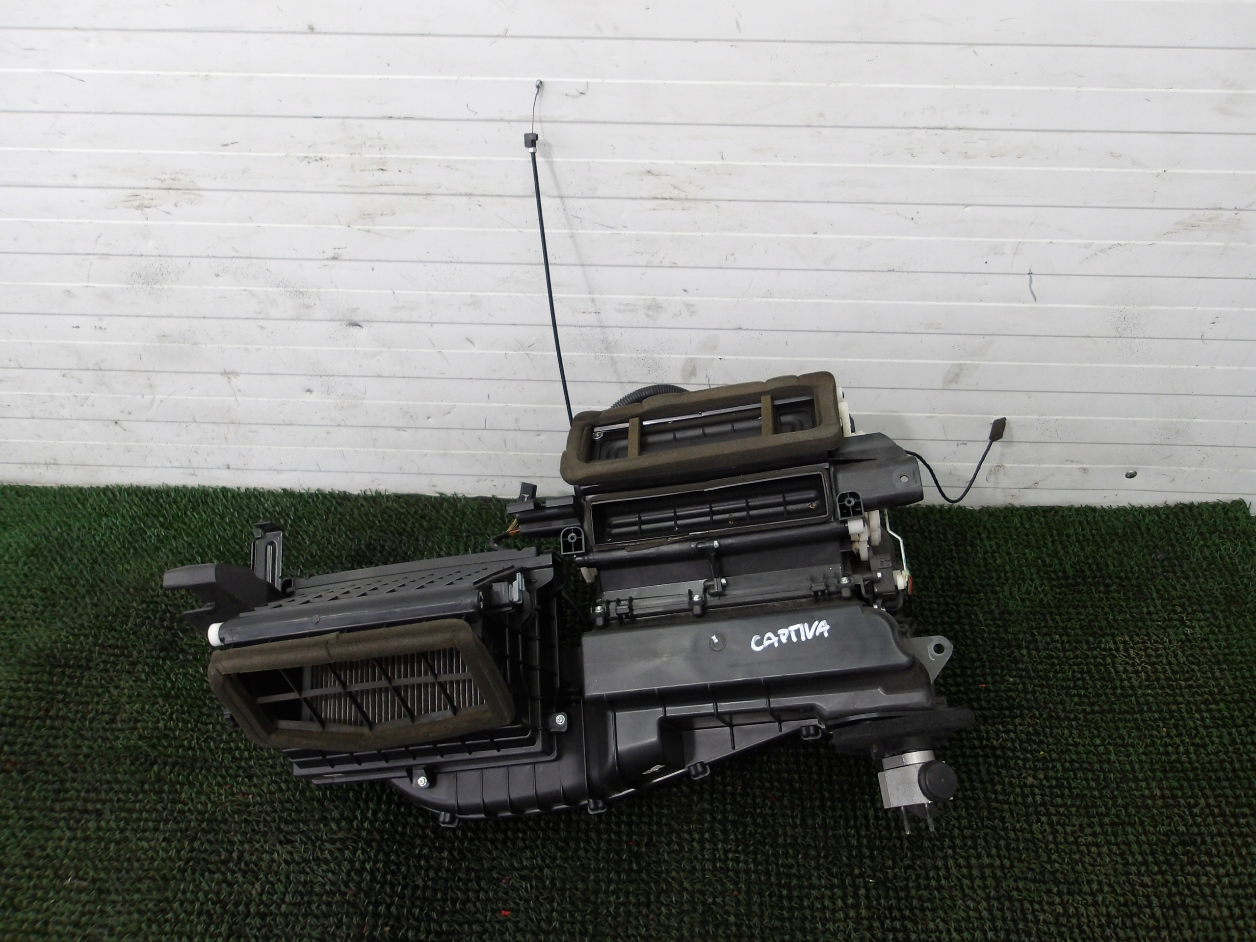 CHEVROLET CAPTIVA І 06-10 КОРПУС ОБІГРІВАЧА EU