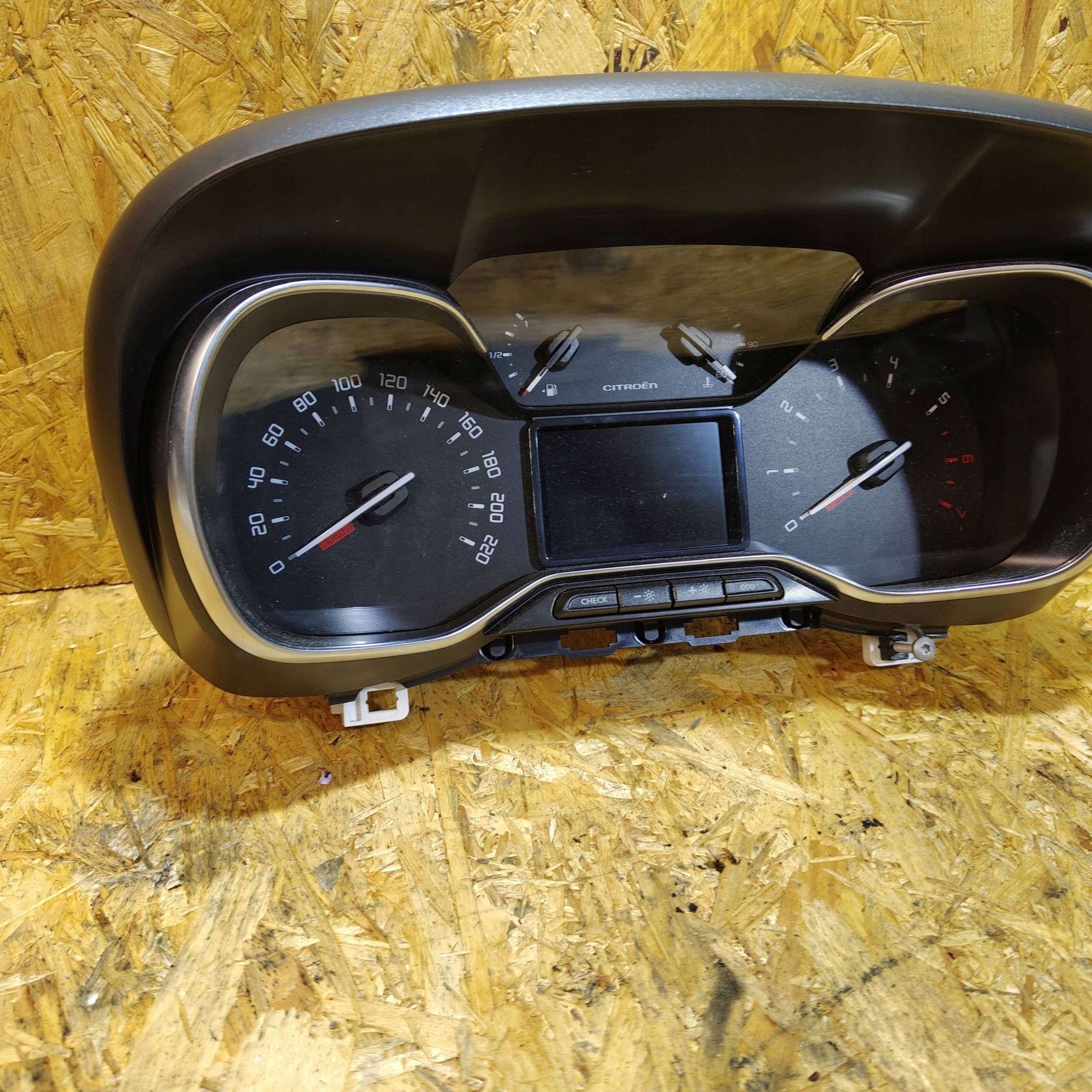 dials Citroen C3 Aircross 09062018 1.2 thp