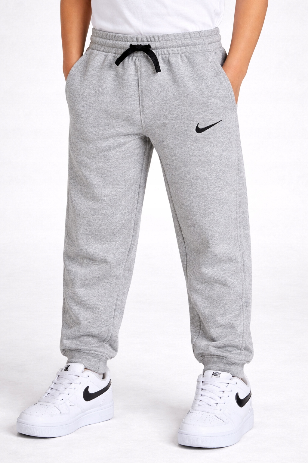 B9295 Dziecięce Spodnie Dresowe IB1252 Nike XL 158 170 CM