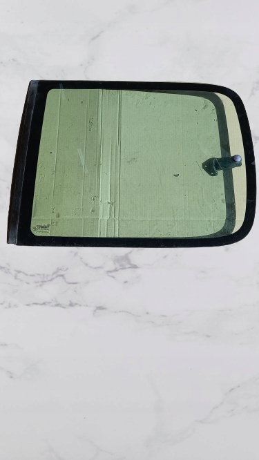 КУЗОВНЕ СКЛО ЗАДНЄ ЛІВЕ CITROEN BERLINGO 02R