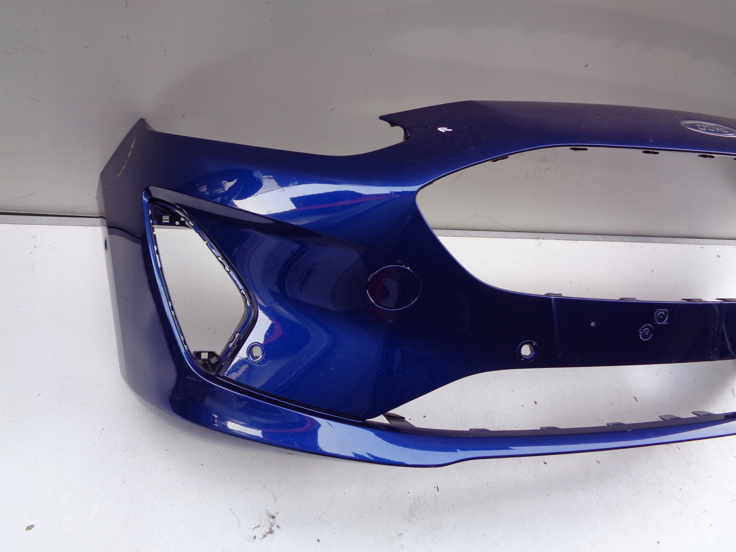 FRONTSTOSSSTANGE FORD FIESTA MK8 17- NR 24554