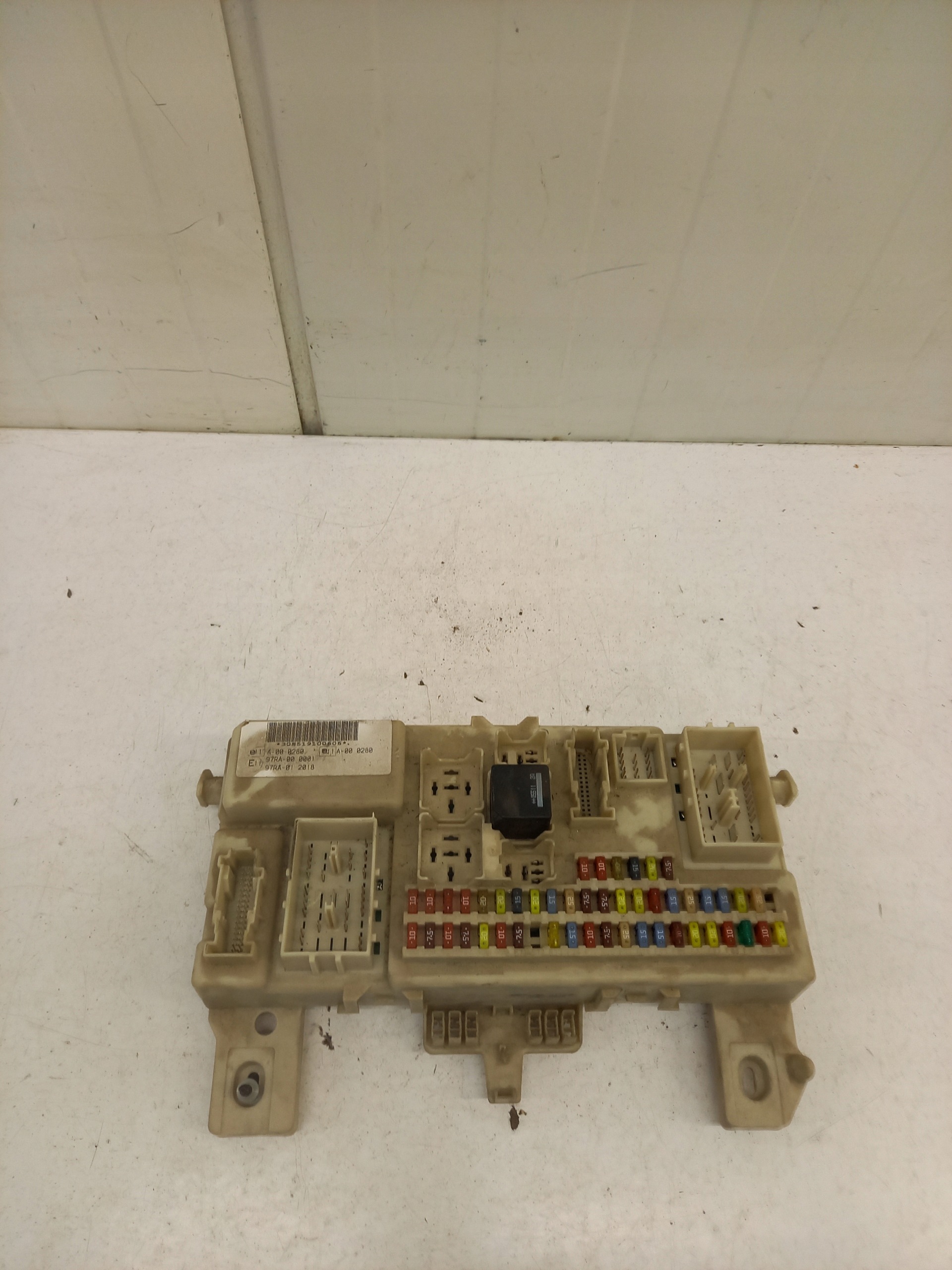 Module fusibles FORD C-MAX 6M5T14014