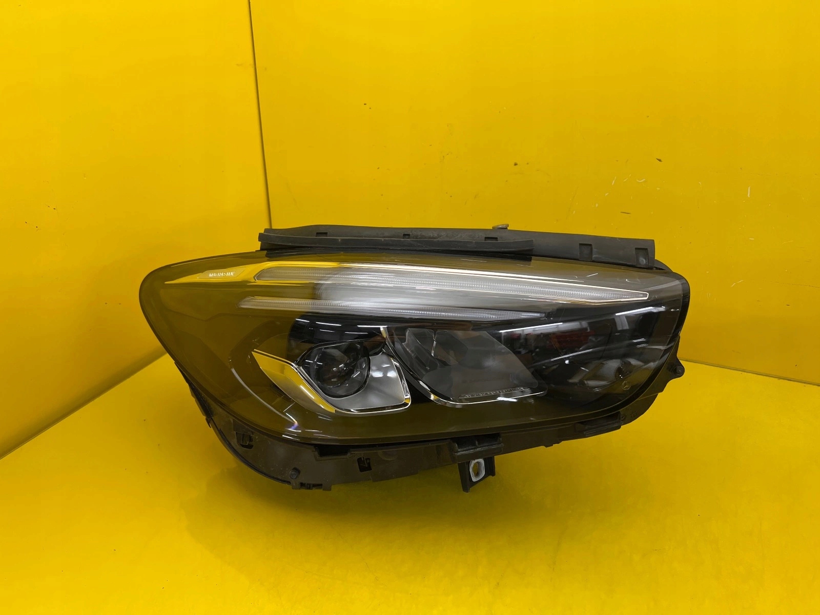 light right Mercedes GLA W247 Full Led A2479061405