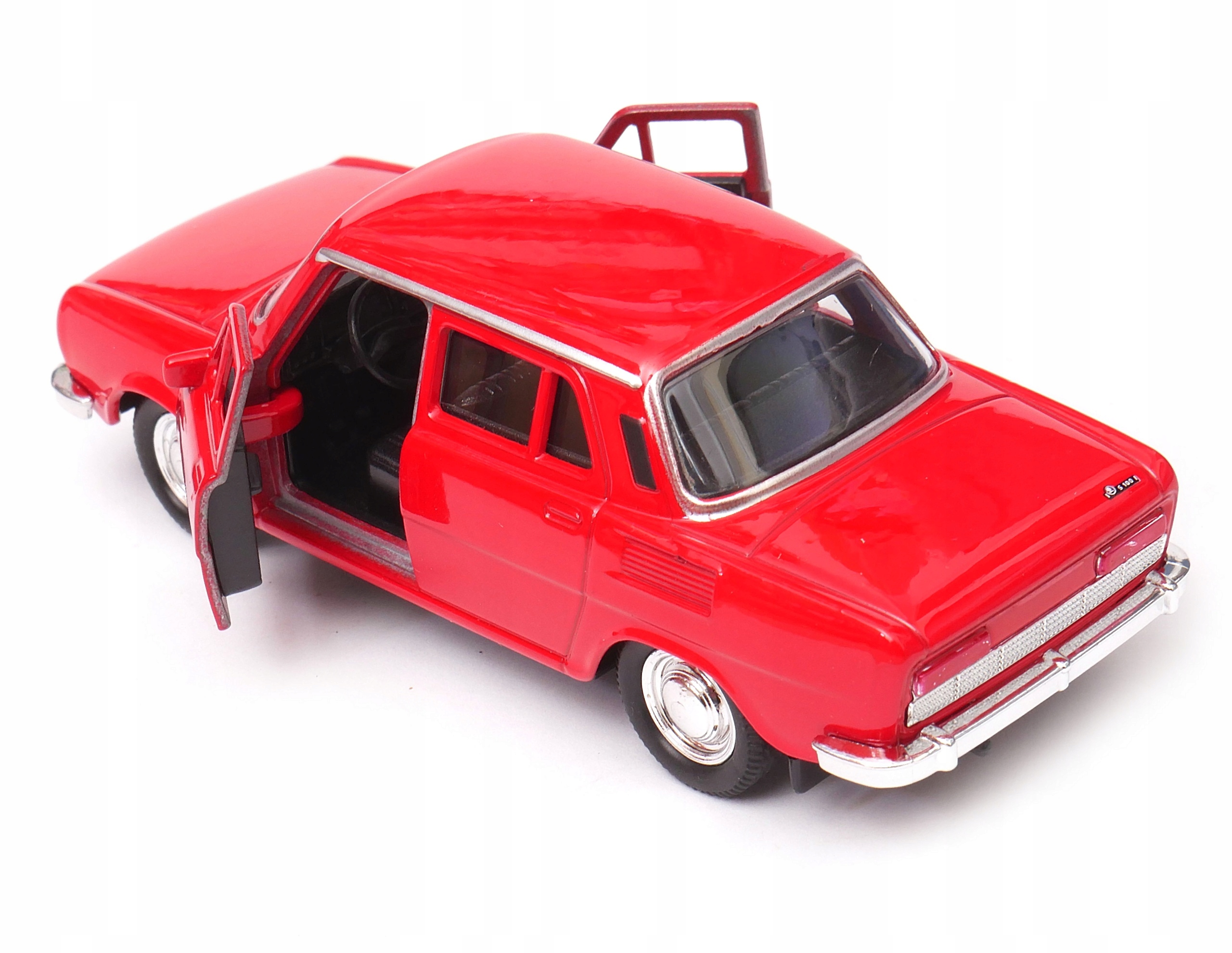 Skoda 100 1:34 model WELLY czerwony Stan opakowania oryginalne