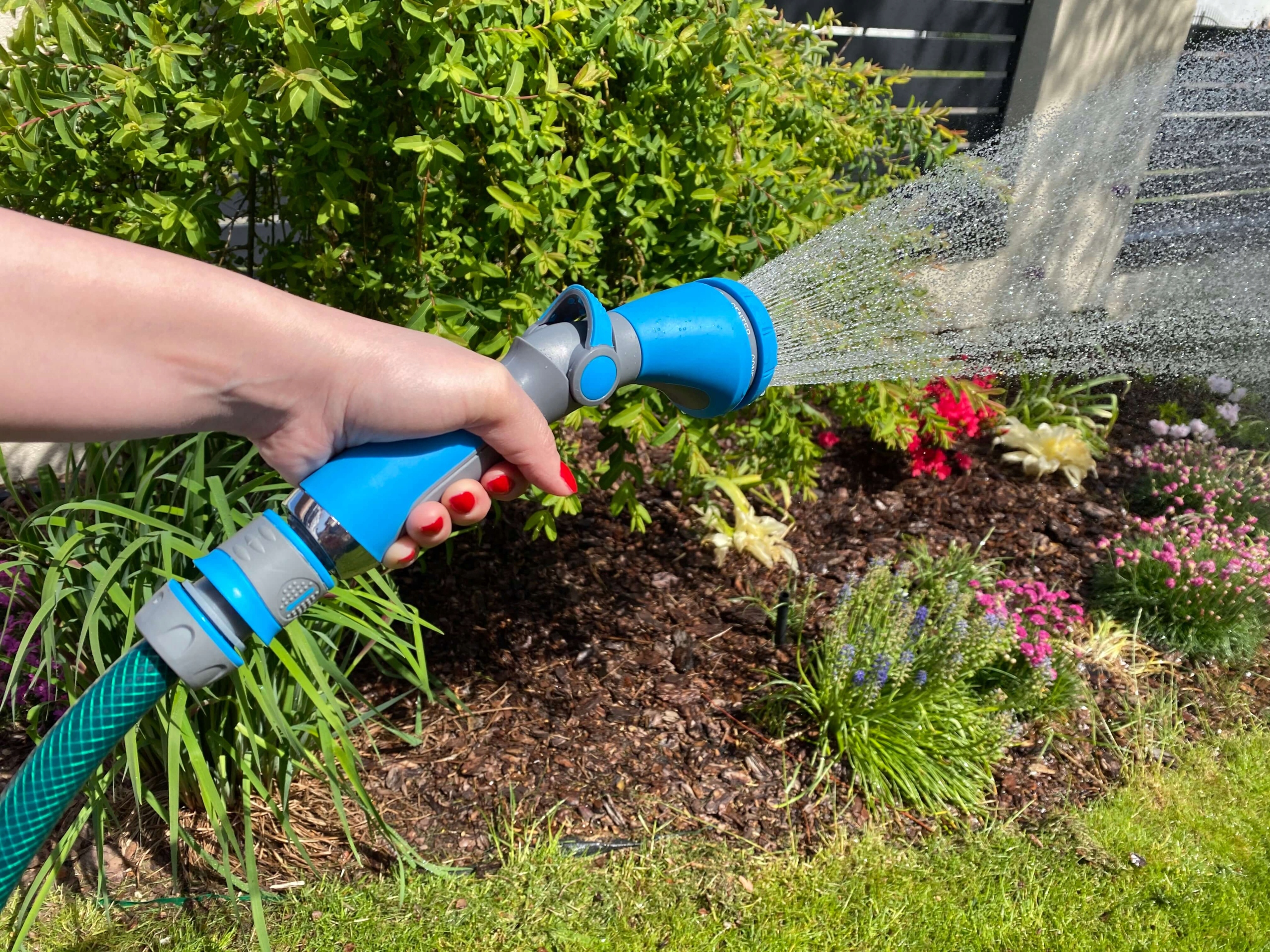 Zraszacz prosty 8-funkcyjny Sotka Professional Waga produktu z opakowaniem jednostkowym 0.1 kg