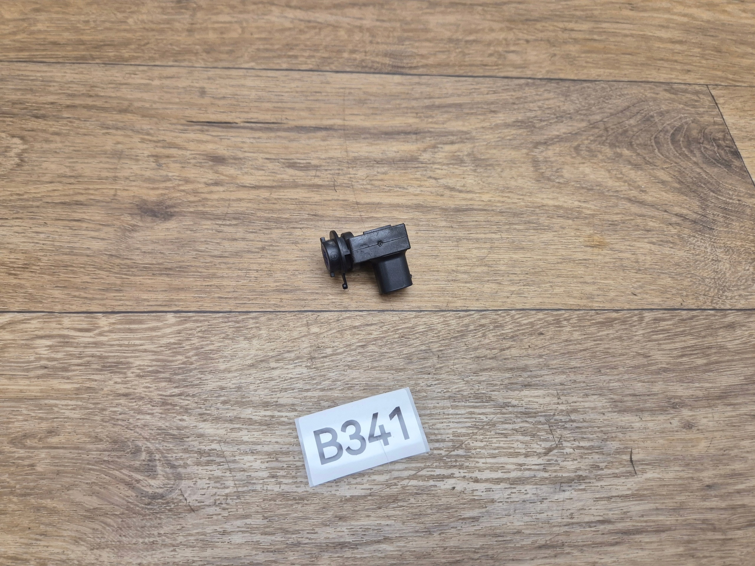 BMW E60 E61 E70 E90 F30 F36 F32 F32 Sensor JAKOSCI luft AUC 9240180