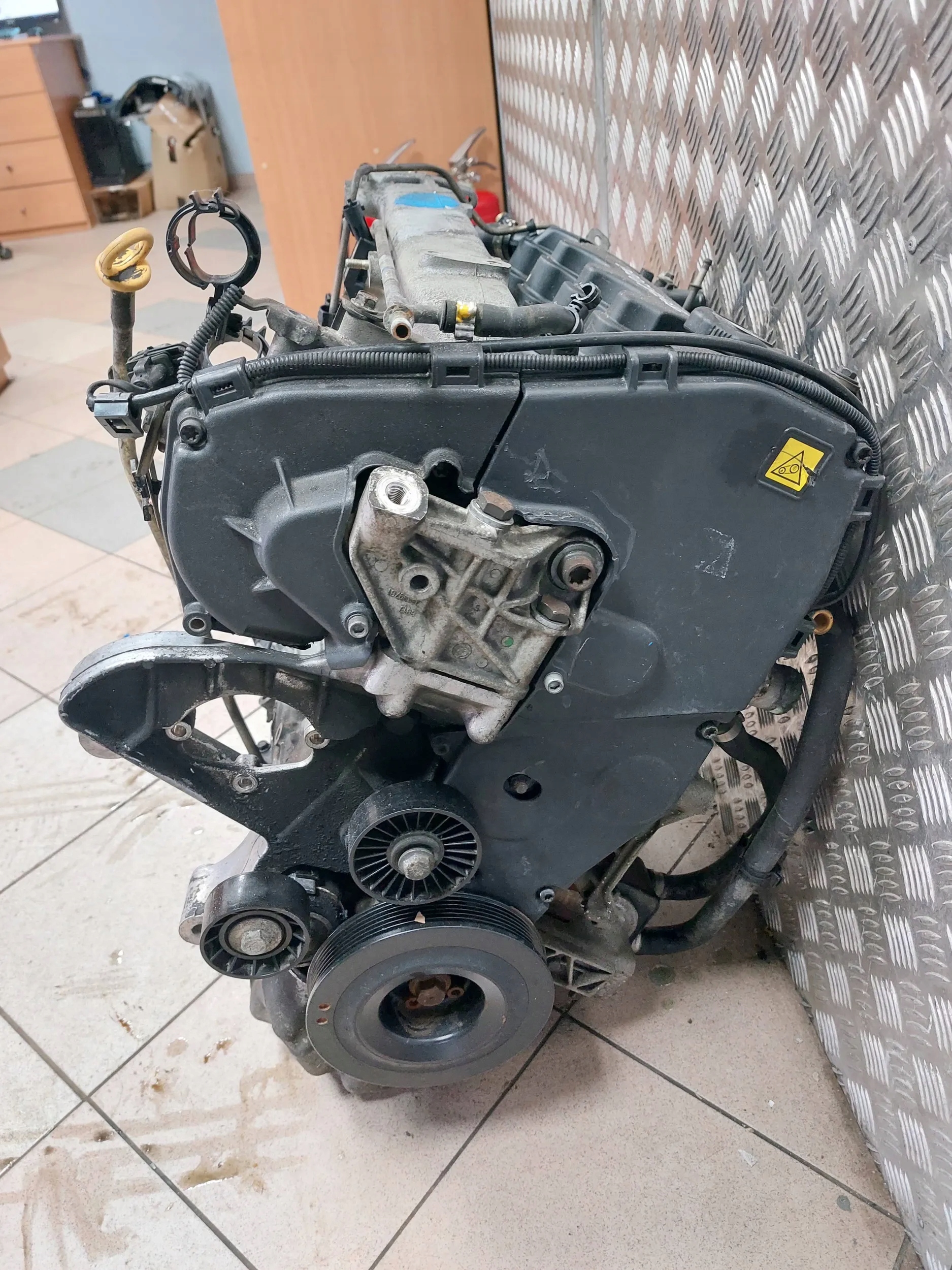 Двигатель 937A2000 ALFA ROMEO 147 1.9