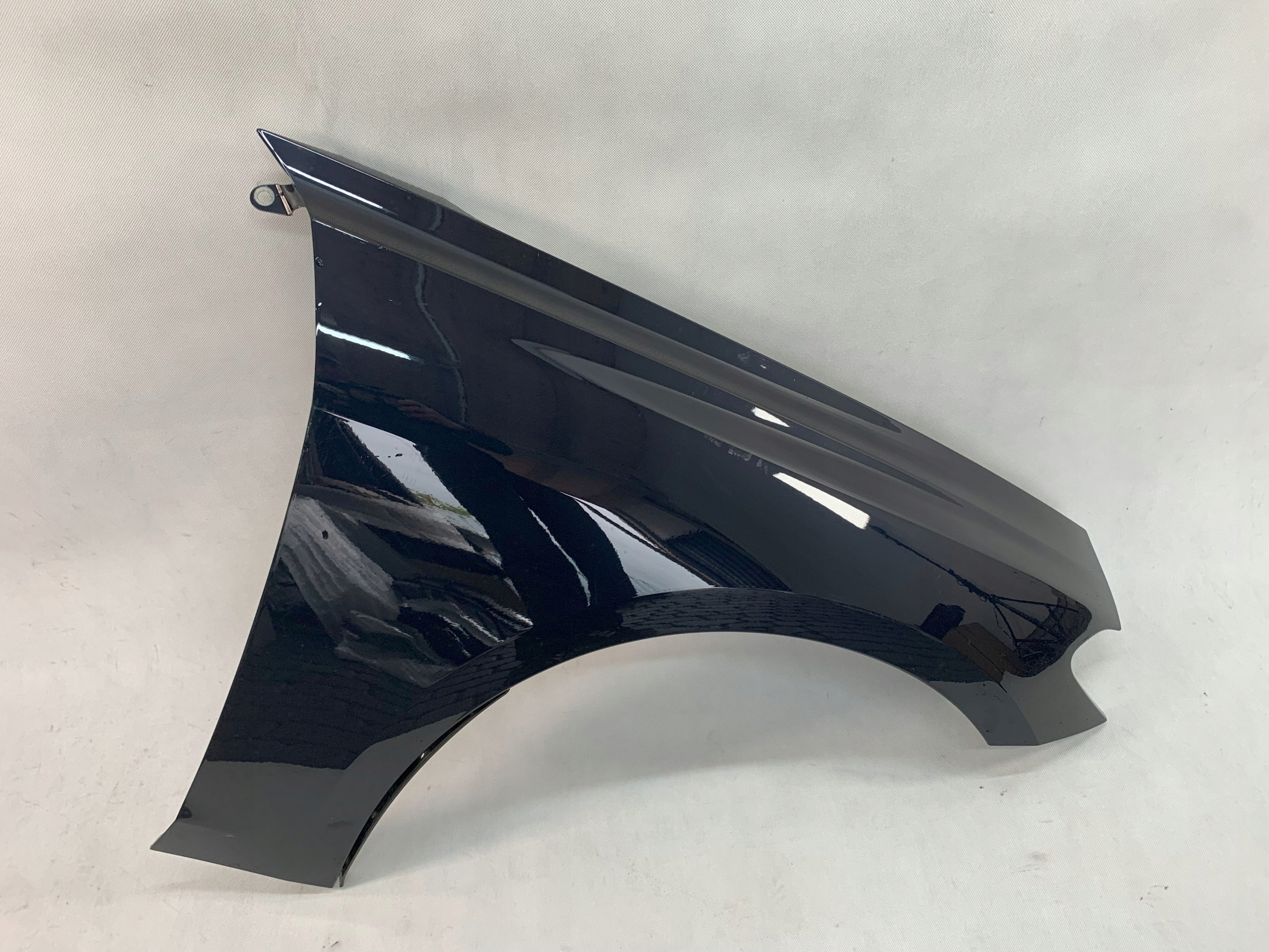 parafango Destra Audi A5 B10 24r 2024 8B3821106 a 5 09.25