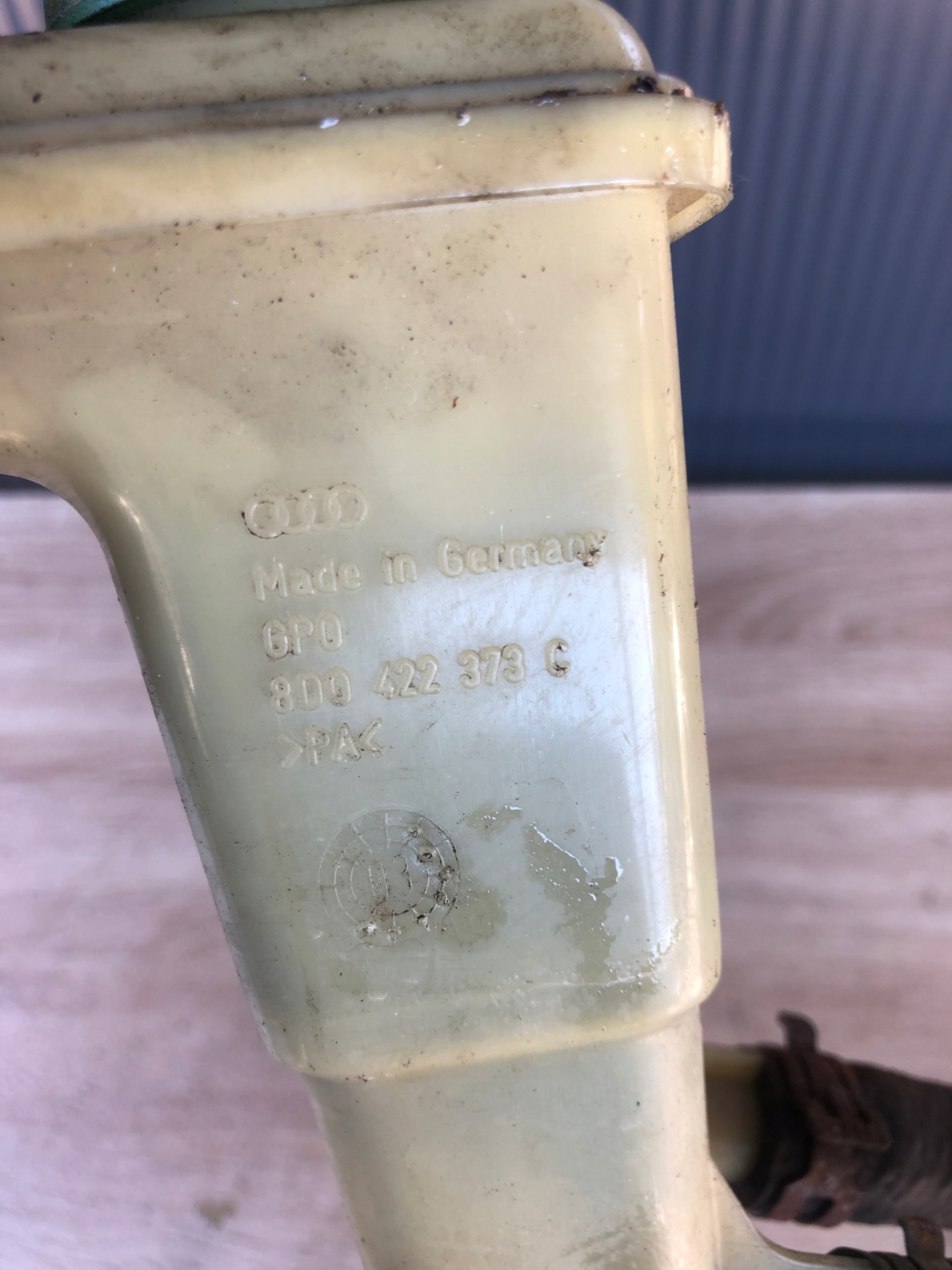 servo tank AUDI A4 B5 8D0422373C
