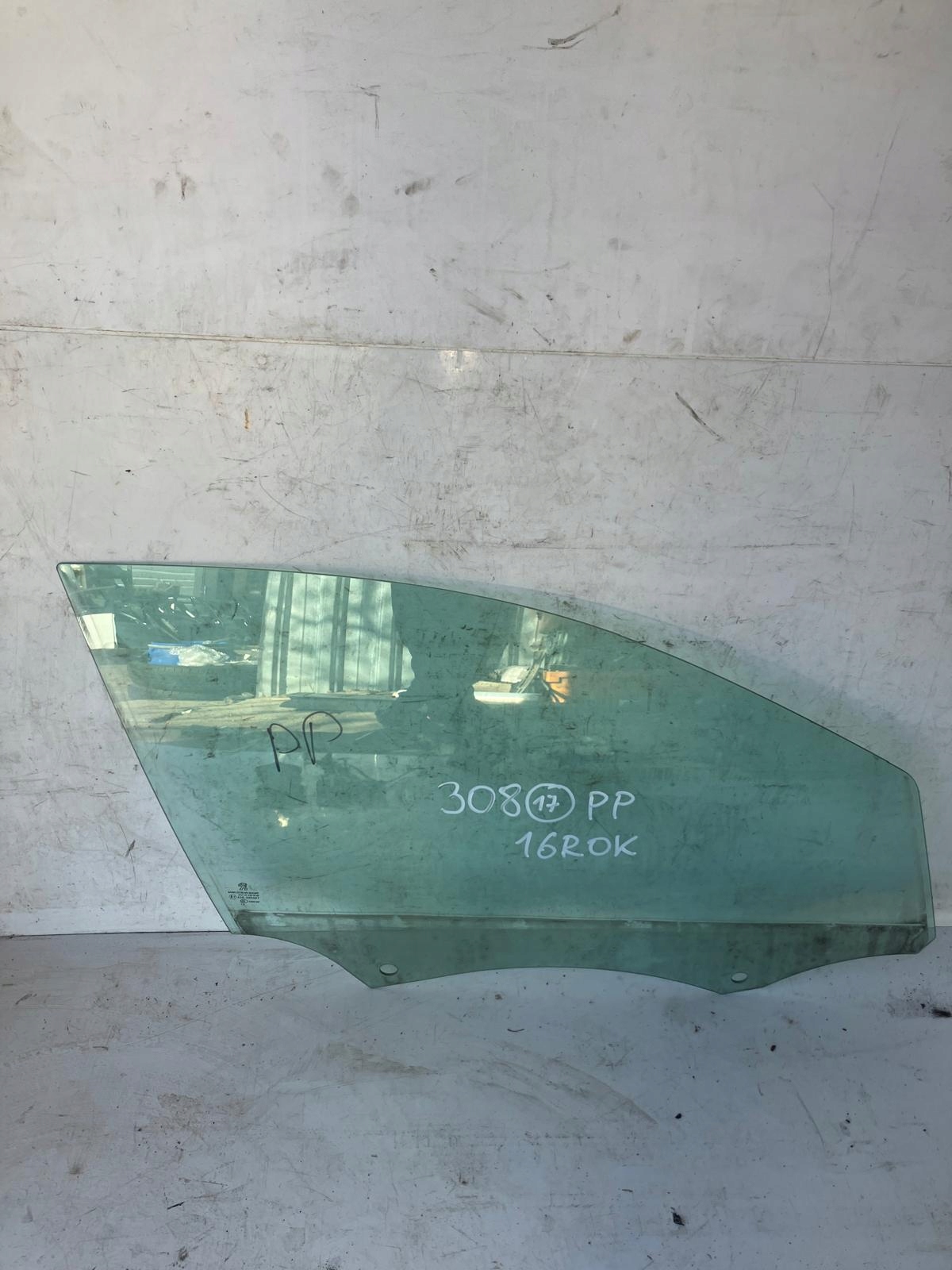 window door right front PEUGEOT 308 T9 16 ROK