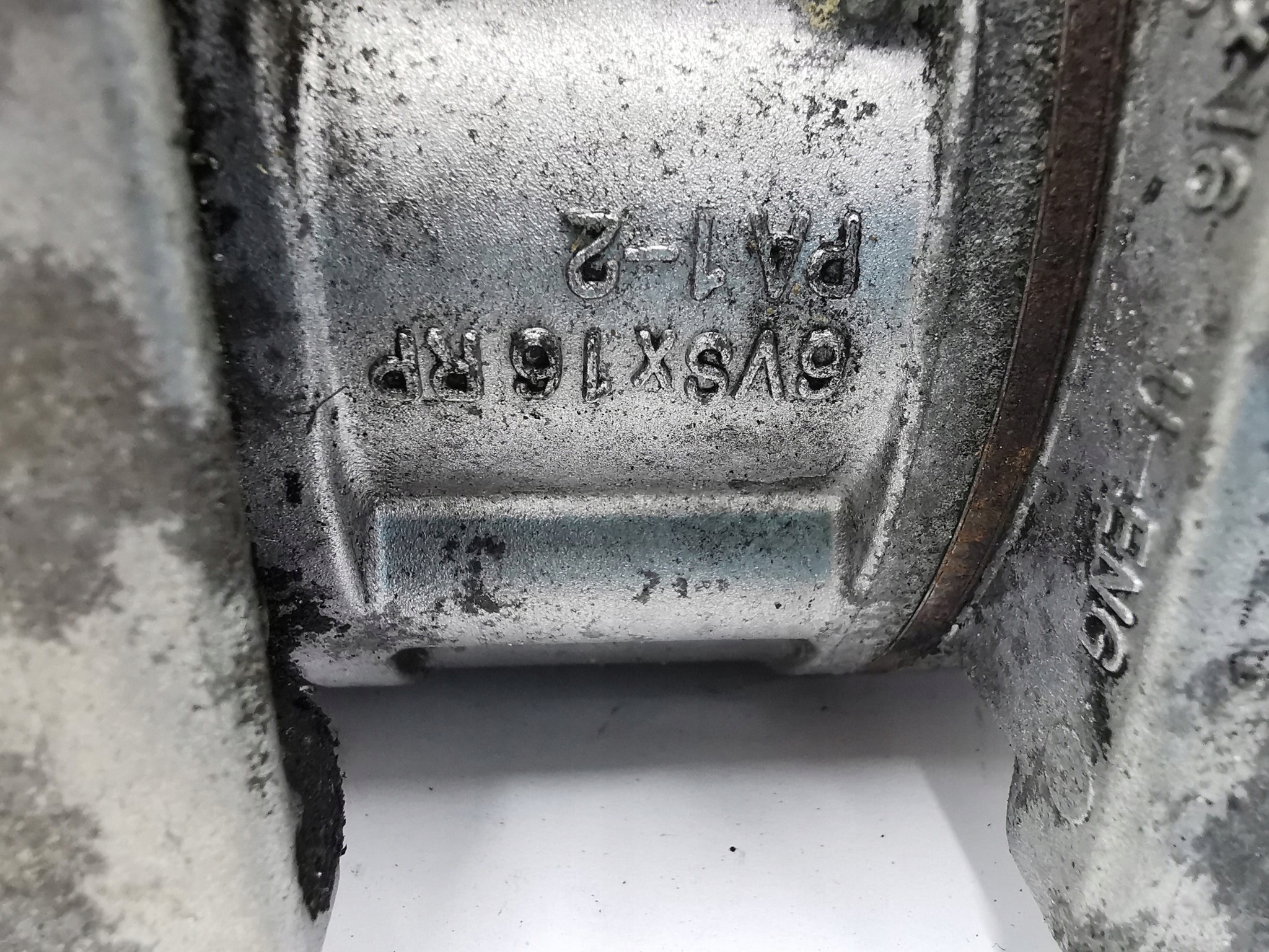 compressor of the air conditioning compressor; KIA CARENS IV 1.7 CRDI PNBCA09