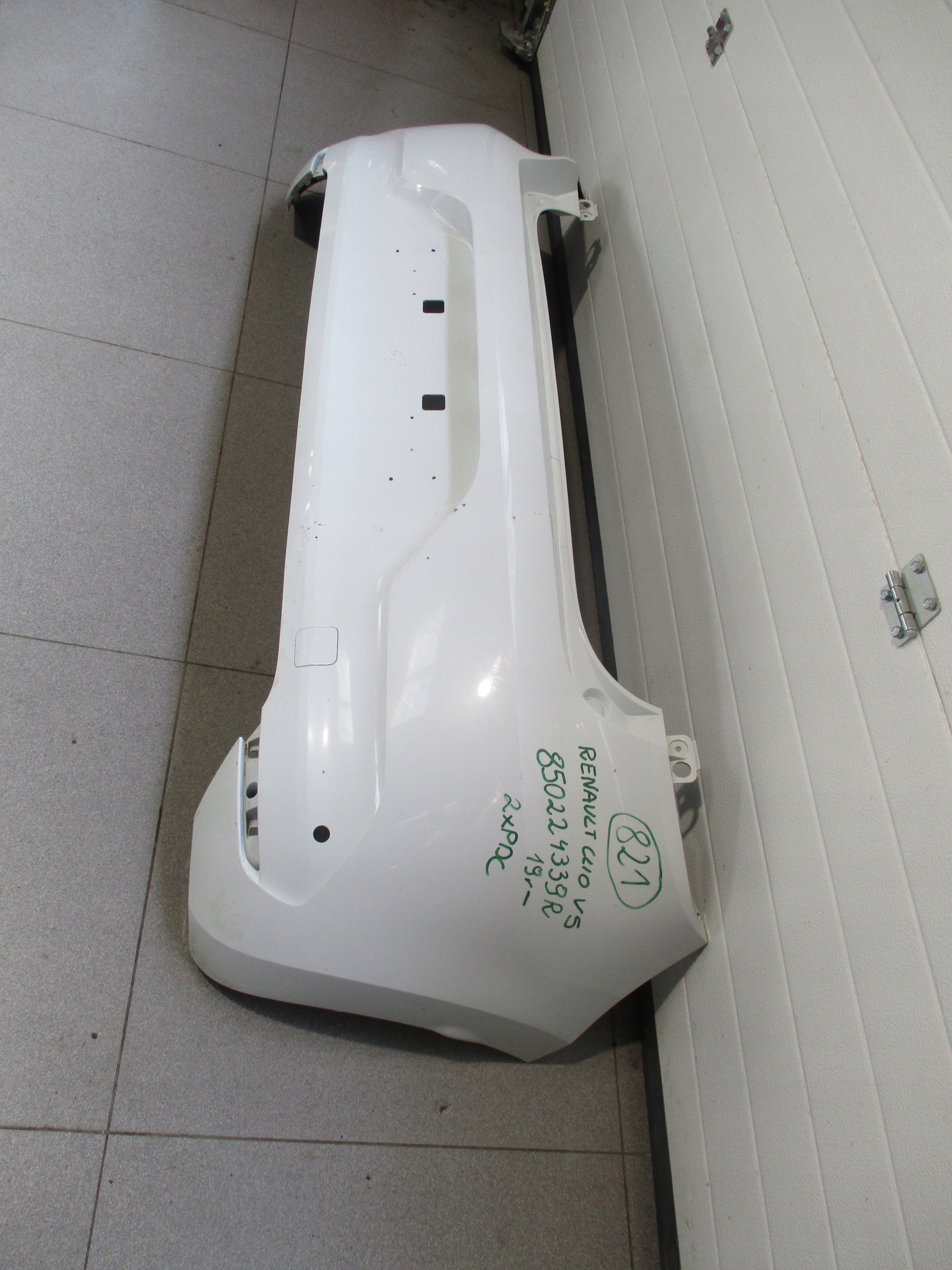 bumper rear part Renault Clio 5 V 19r- 2xPDC 850222838R