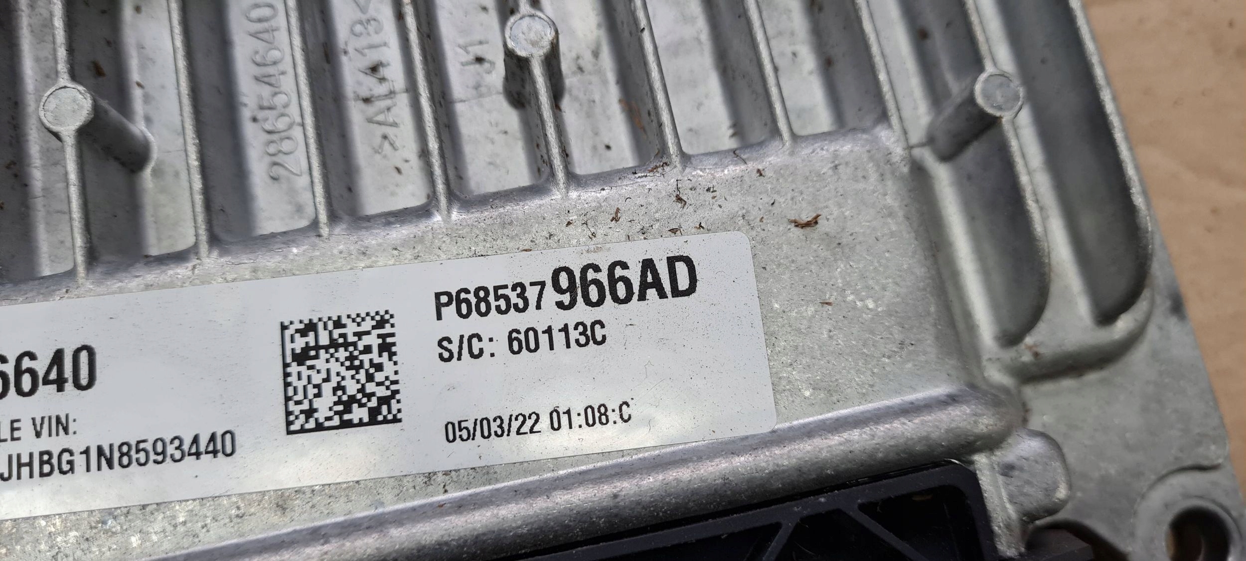 Jeep Grand Cherokee WL 2022 computer control unit of the engine ECU 3.6 P68537966AD