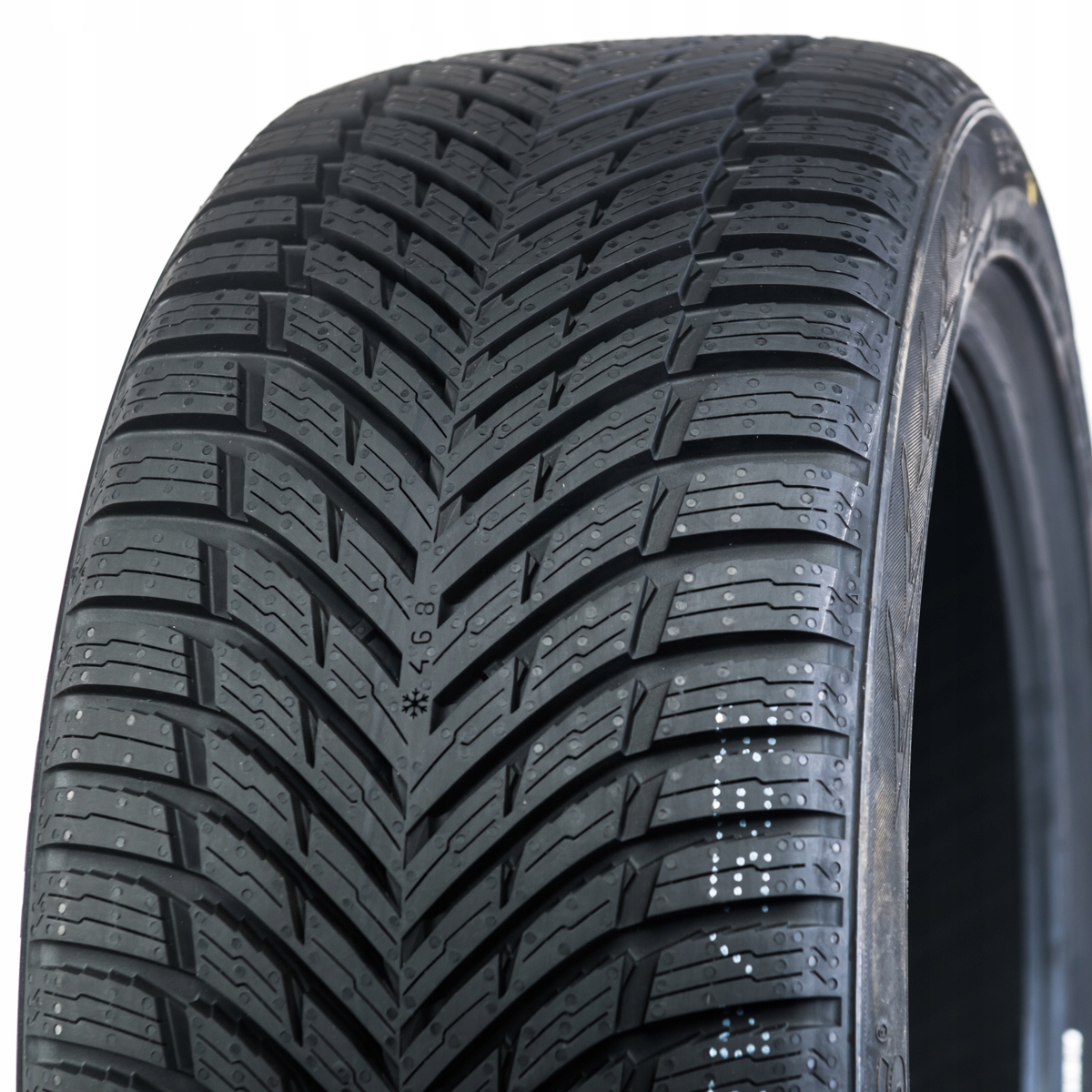 1x Pneumatika 225/55R17 Nokian Tyres Seasonproof 1