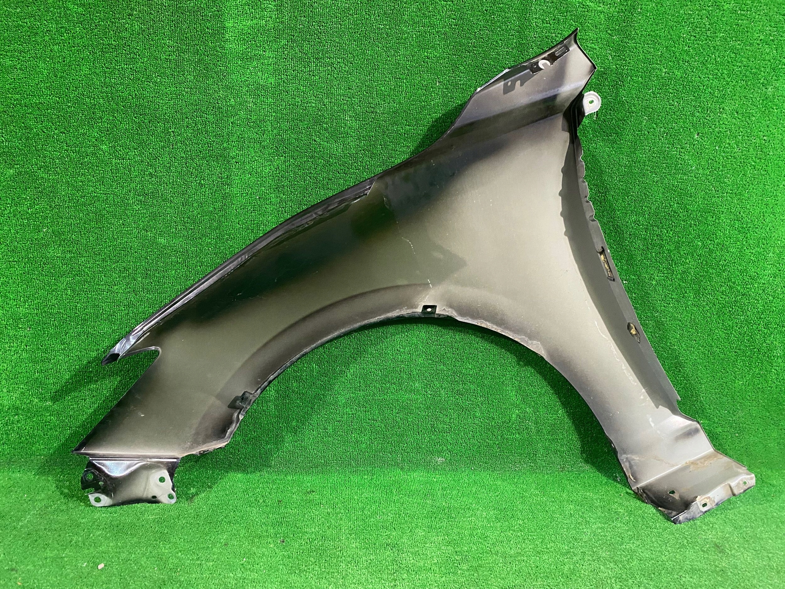 fender front right MAZDA 3 BM 13- NR.176