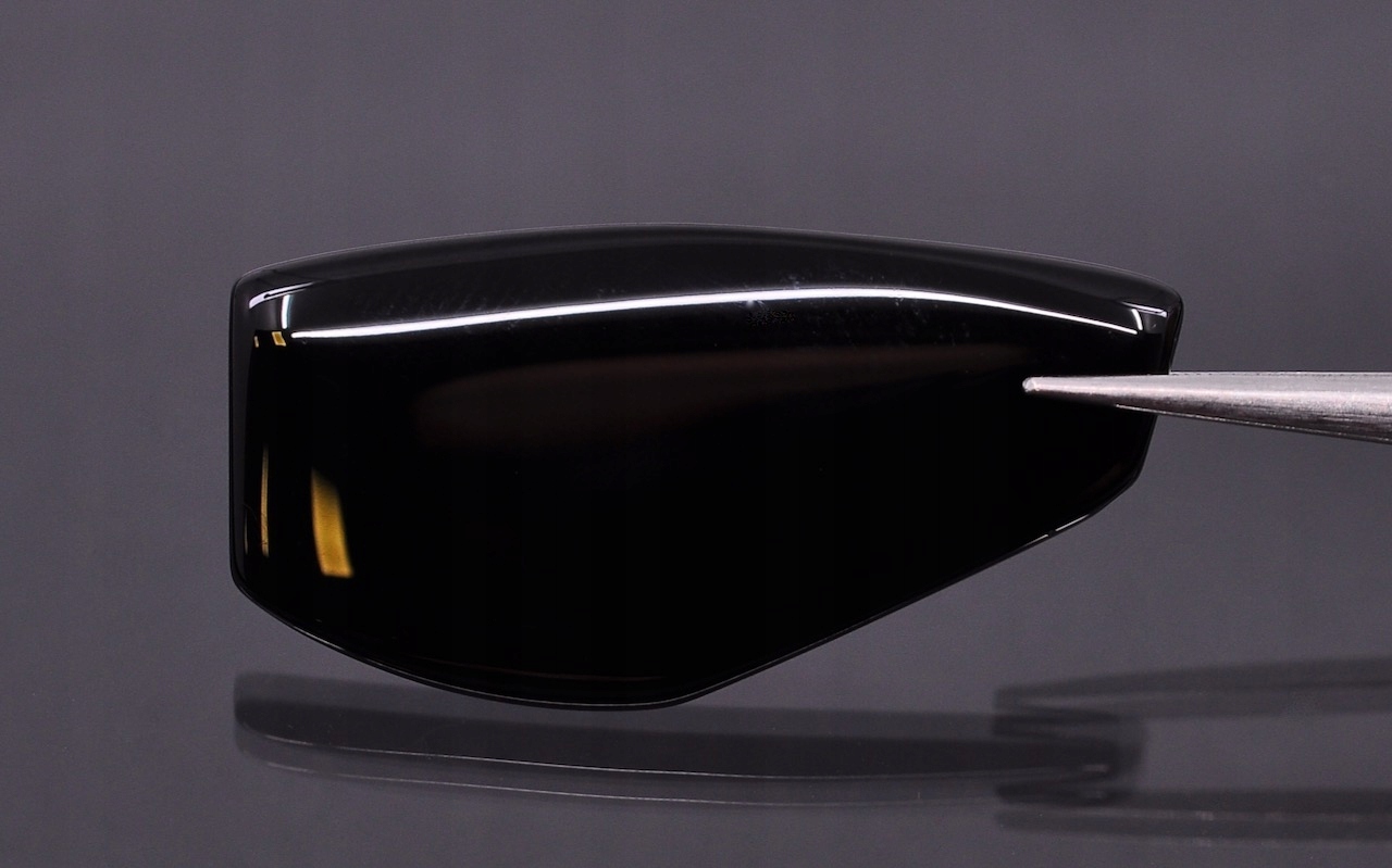 Onyx plotýnka nepravidelná 39x20,5 mm