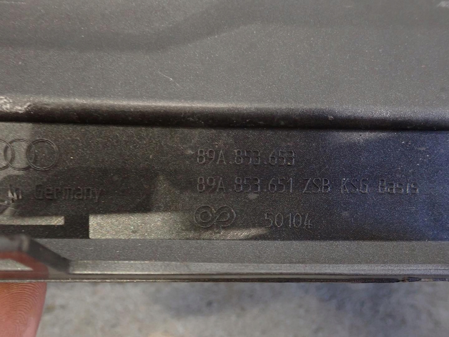 maska AUDI Q4 2020- 89A853653