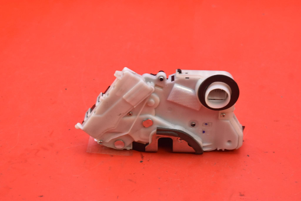 lock door right front front EU TOYOTA YARIS 3 III 5D HB 10-14