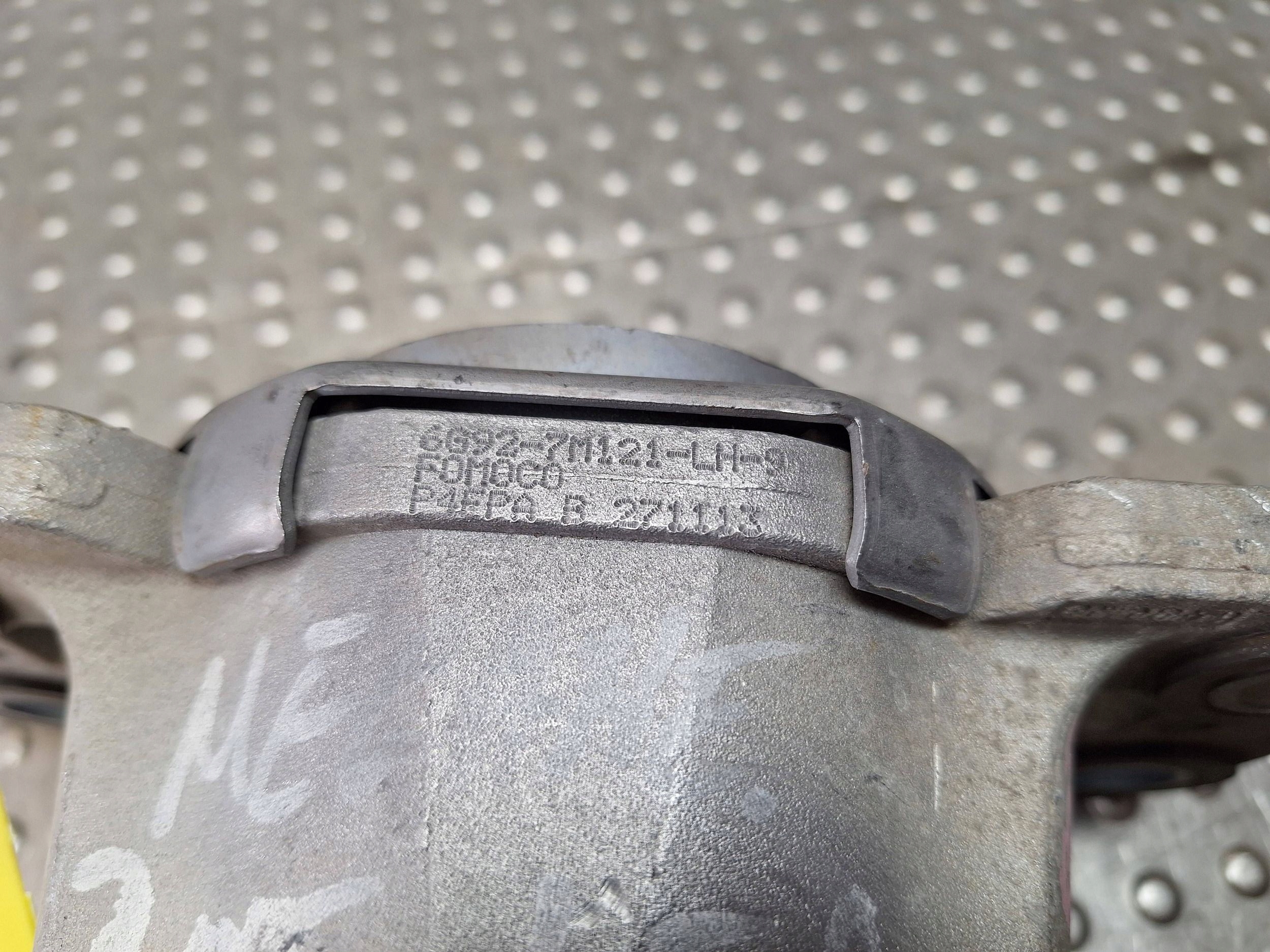 holder engine mount 6G92-7M121-LH LAND ROVER FREELANDER 2 (L359)