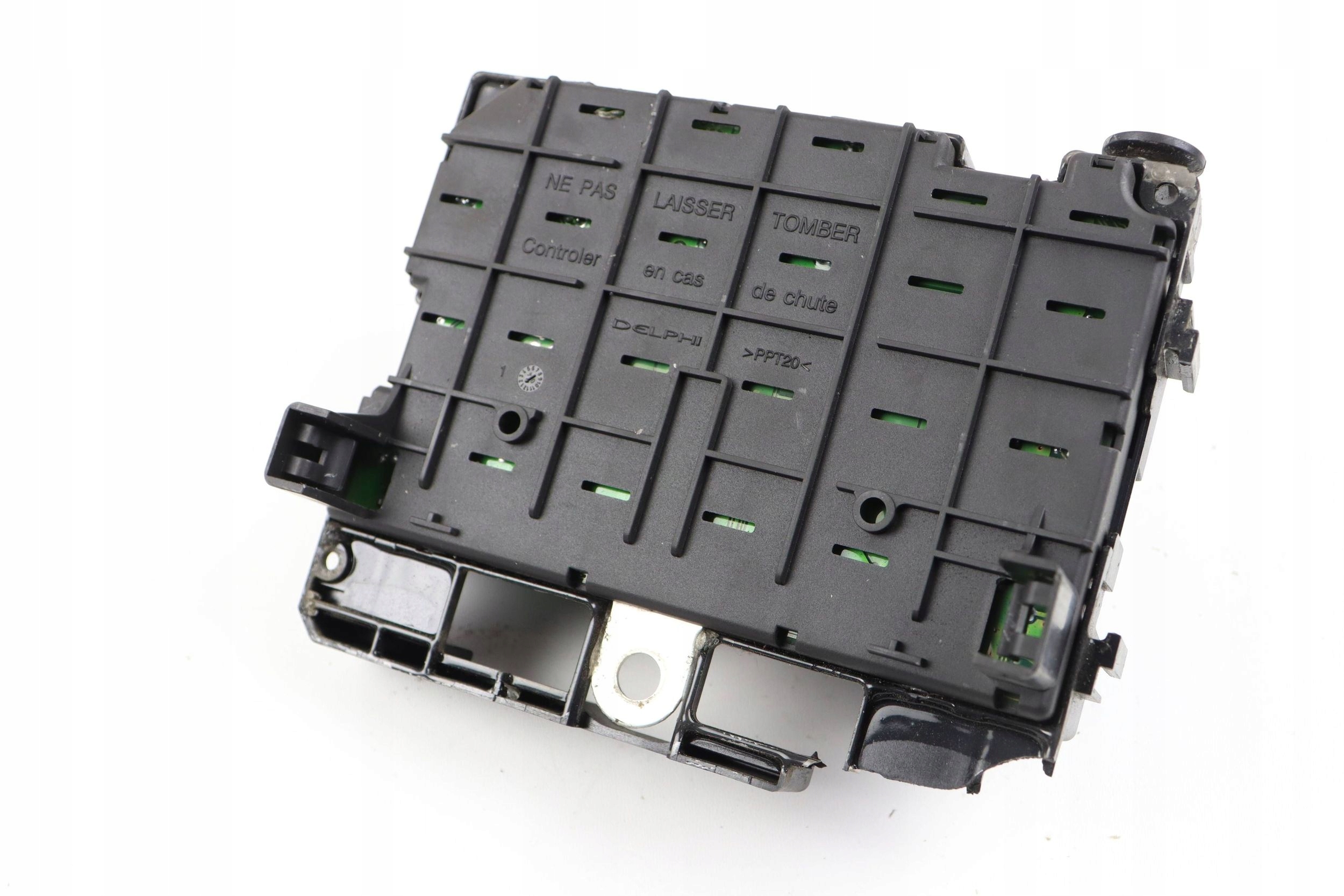 CITROEN PEUGEOT module compartment control unit BSM 9650664080