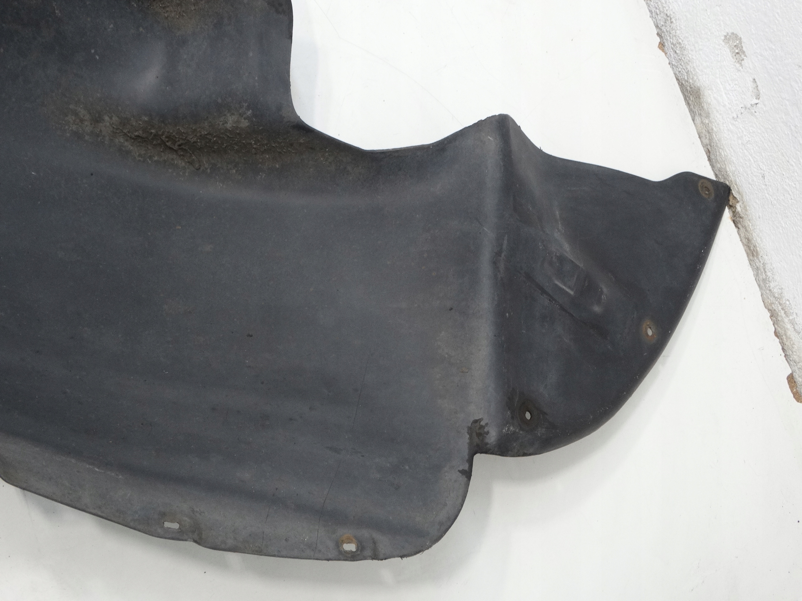 mudguard left front front VOLKSWAGEN T5 TRANSPORTER 7H0809961A