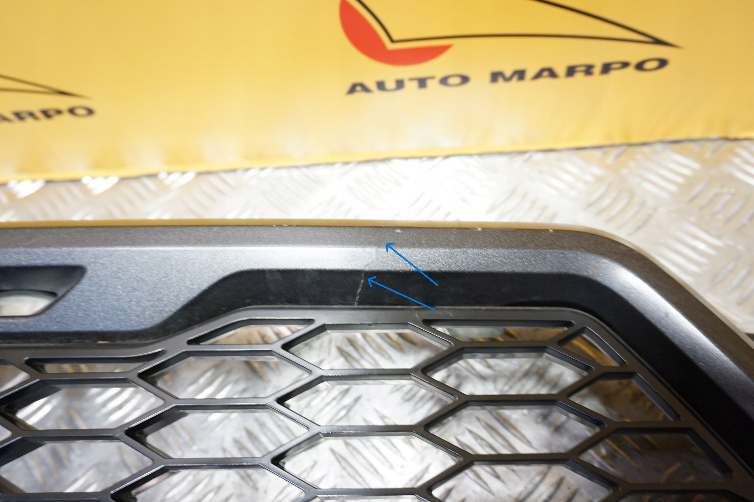 FORD F150 RAPTOR 2017 - 2020 Atrapa Przód Grill HL3V 8200 USA Kolor do lakierowania