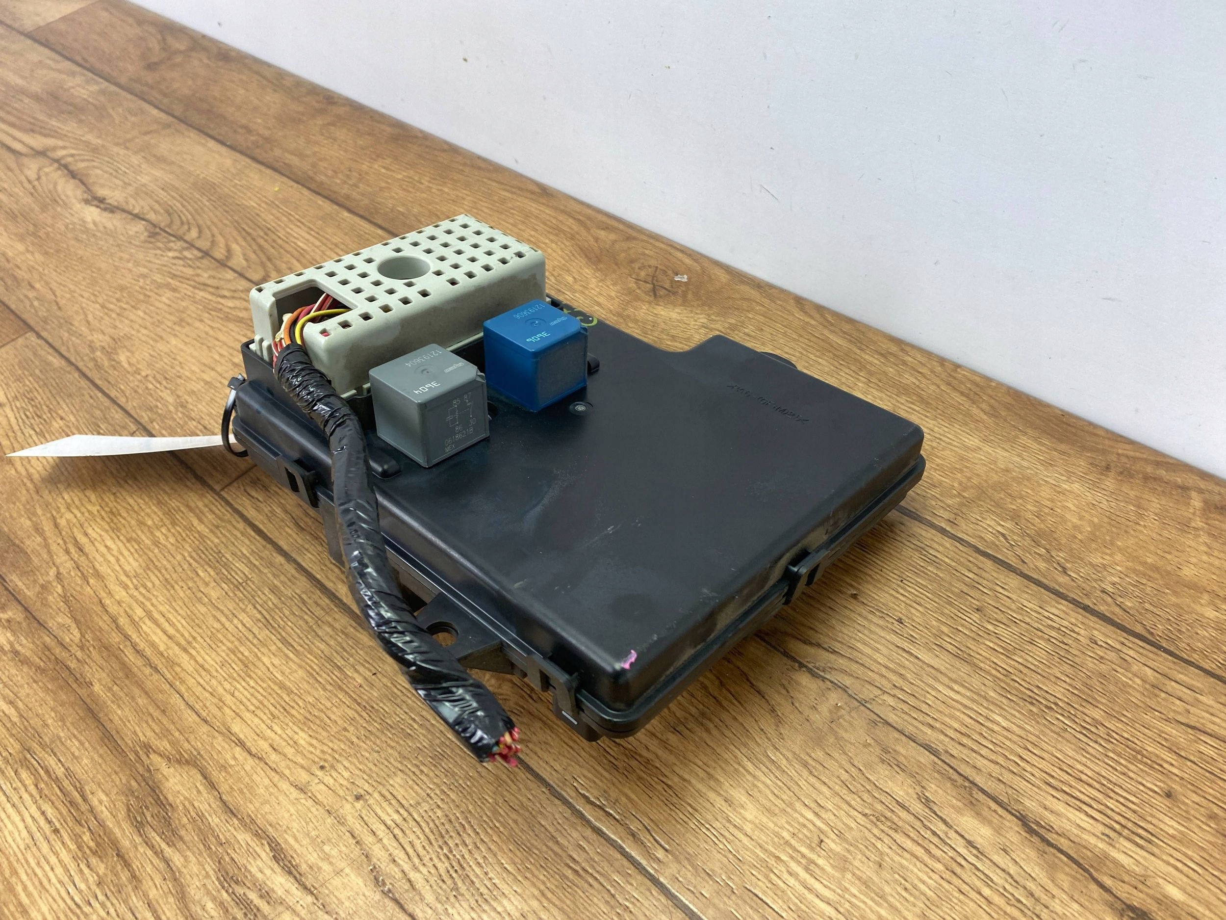 Module fusibles BCM Chevrolet Corvette C6 2005+