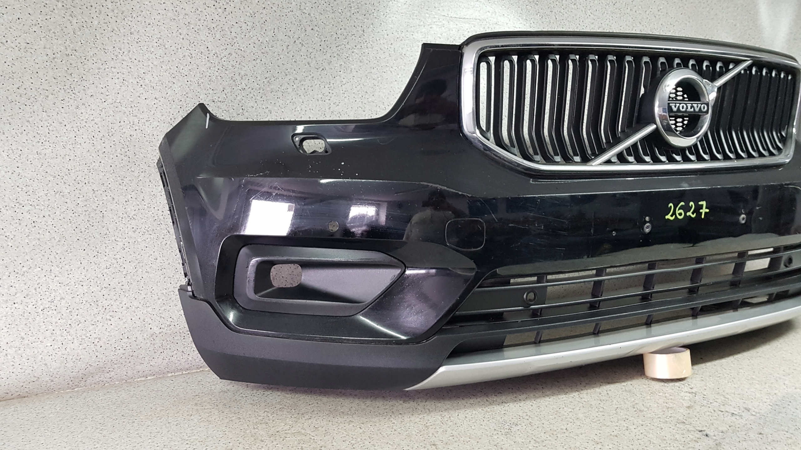 VOLVO XC40 XC 40 2017 - bumper front 2627