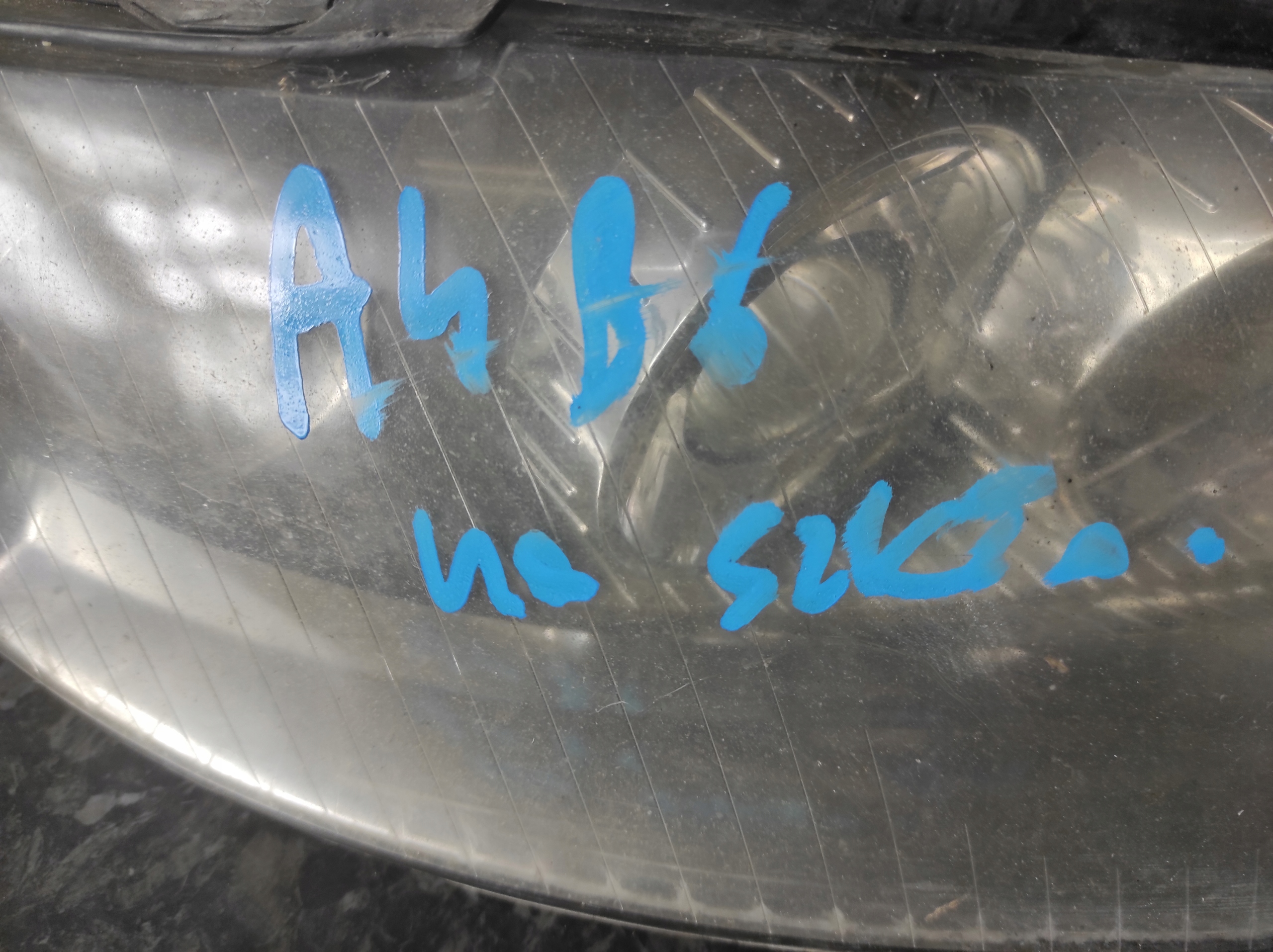 AUDI A4 B6 light front REFLEKTOR right 20-A008