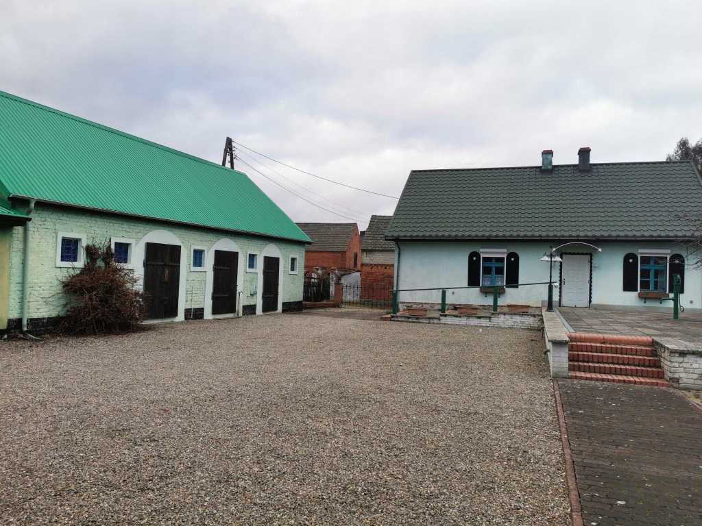 Dom, Łowicz Wałecki, Mirosławiec, Wałecki, 247 m²