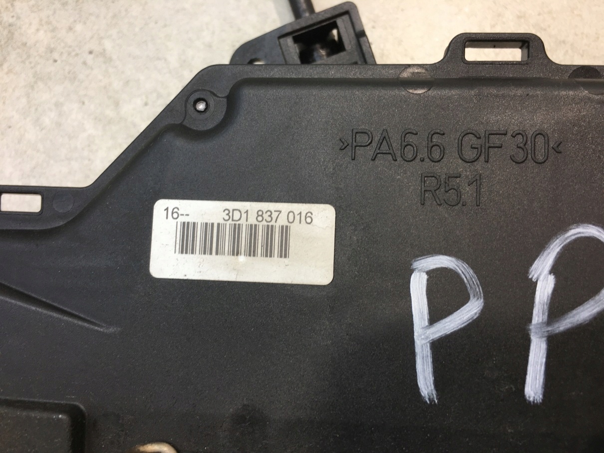 lock door right front VW GOLF V 9 PIN 3D1837016