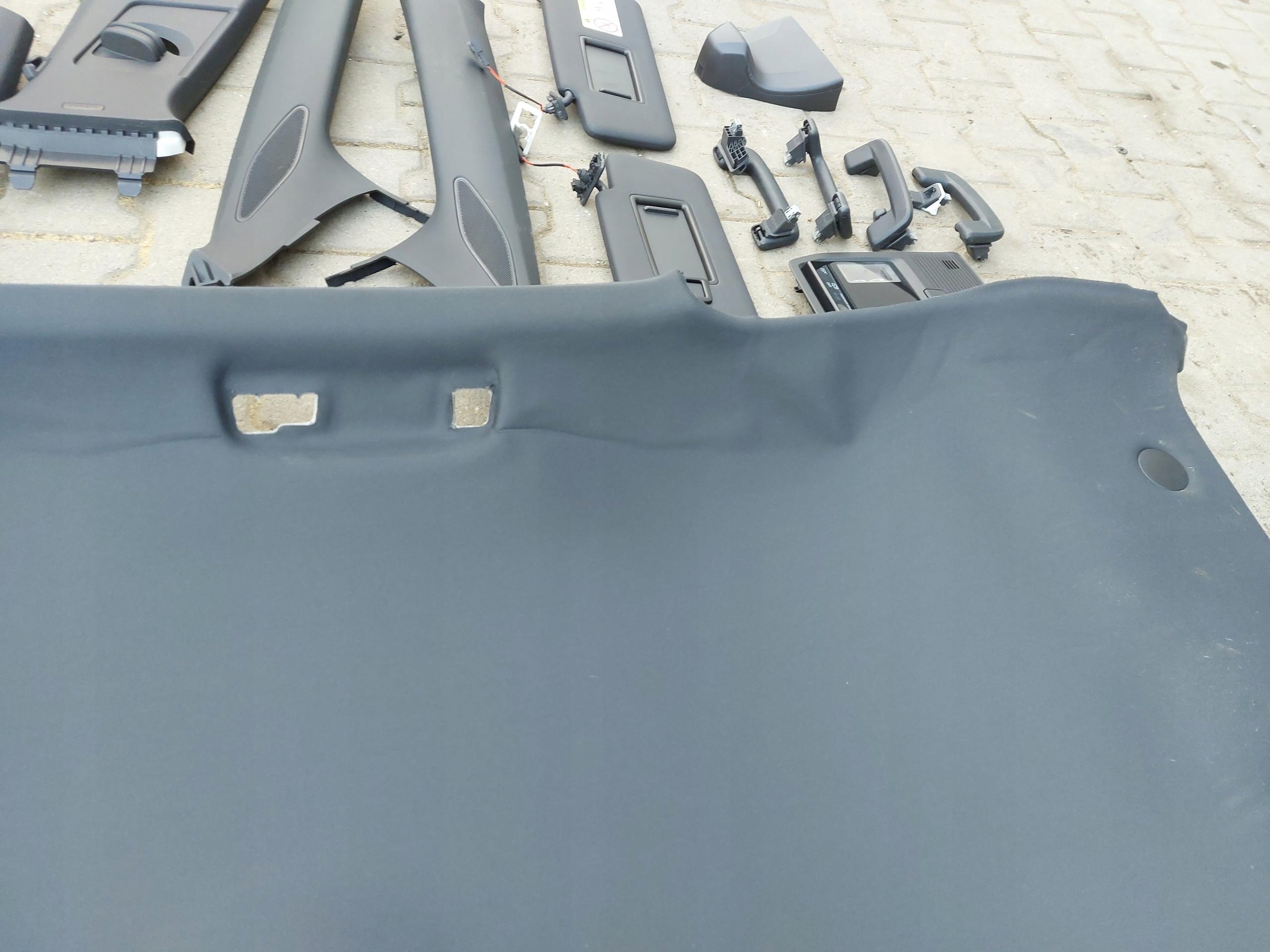 VW ID4 11A , 2024r SUV 5D CIELO INTERNO plastica KPL
