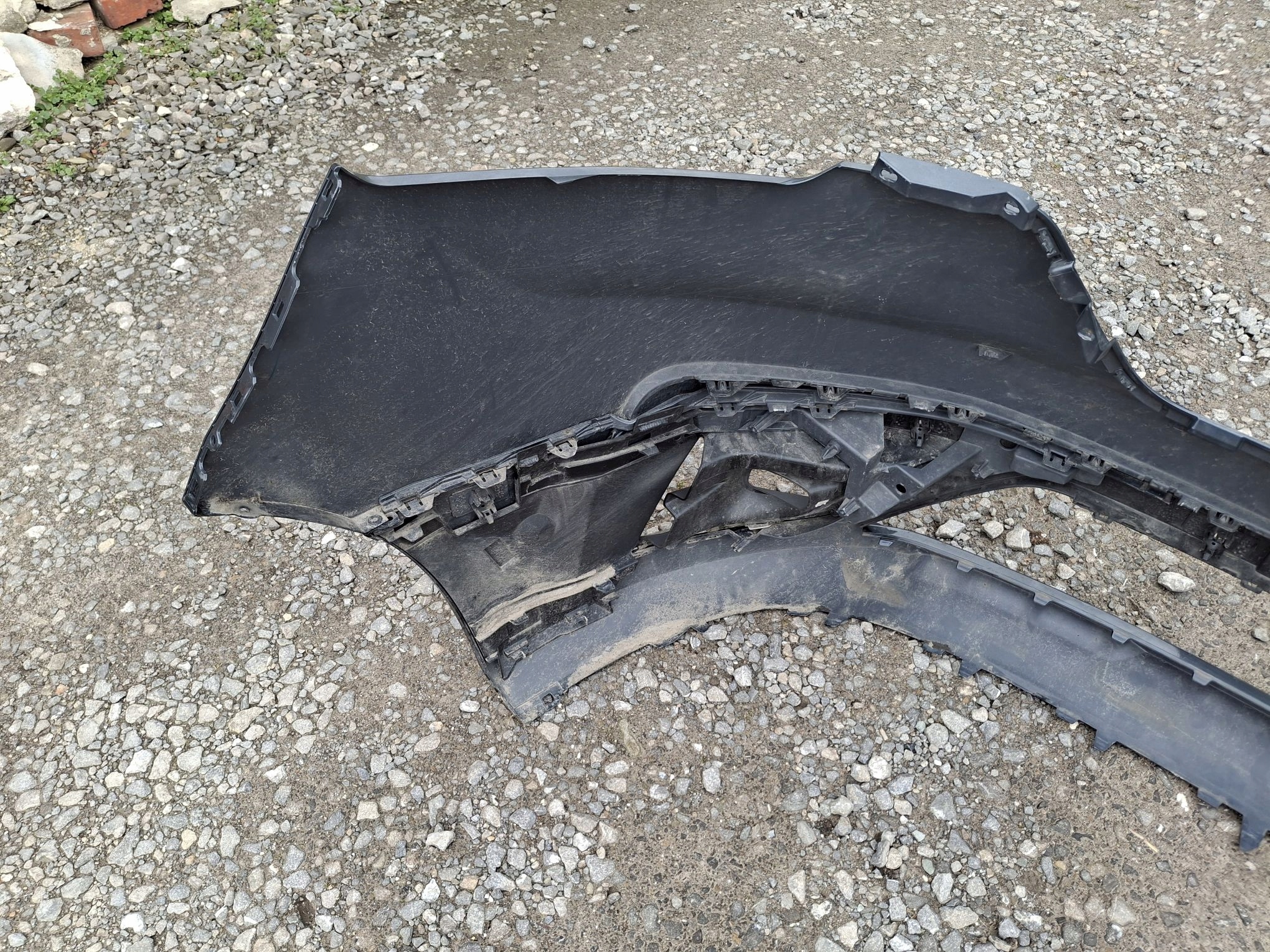 front bumper RENAULT TRAFIC III LIFT 2021R->