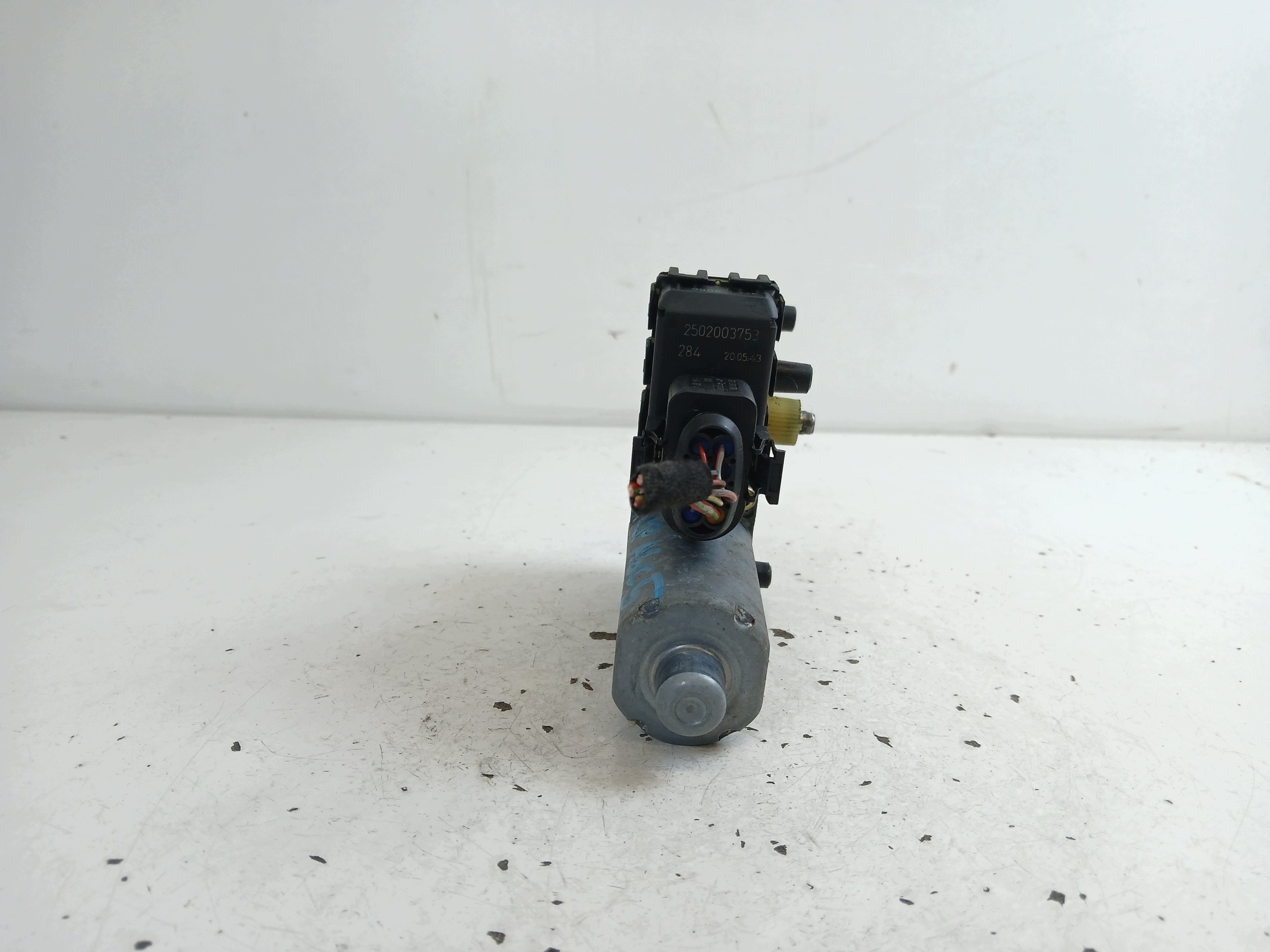 AUDI A6 C5 mini motor windows left front 0130821775