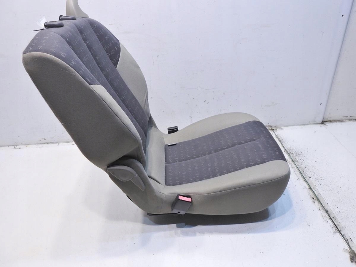 кресло левый зад renault SCENIC II