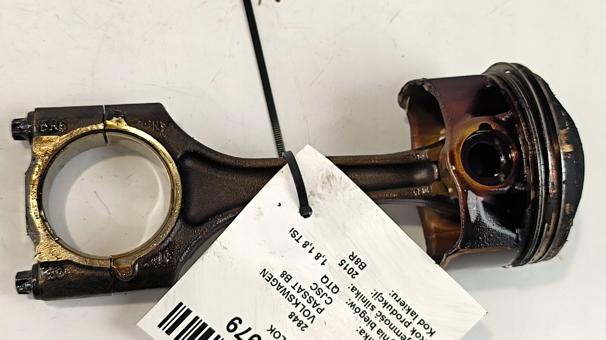 piston VOLKSWAGEN PASSAT B8