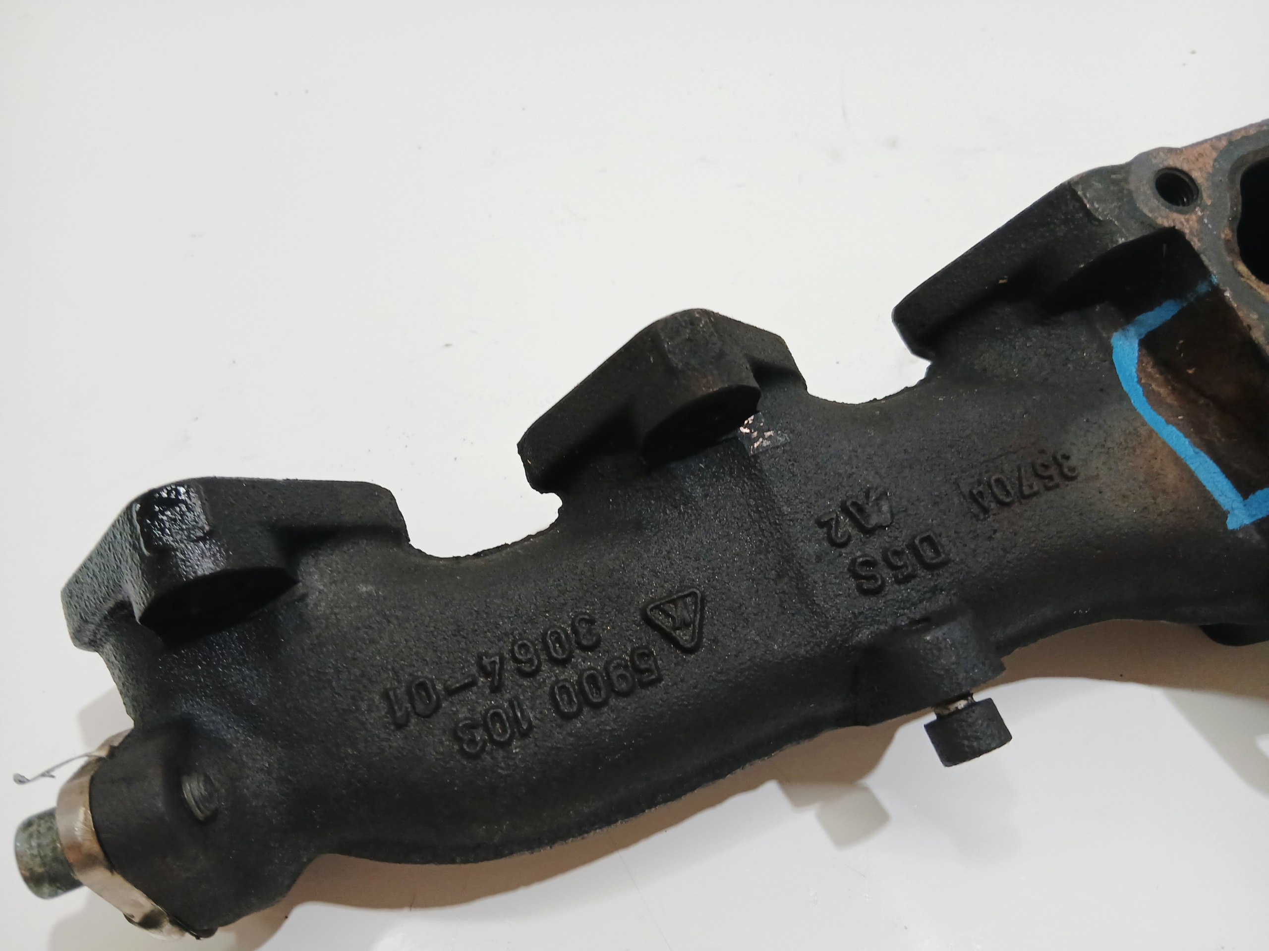 ispušna grana BMW E60 E61 535 306D4 7794491