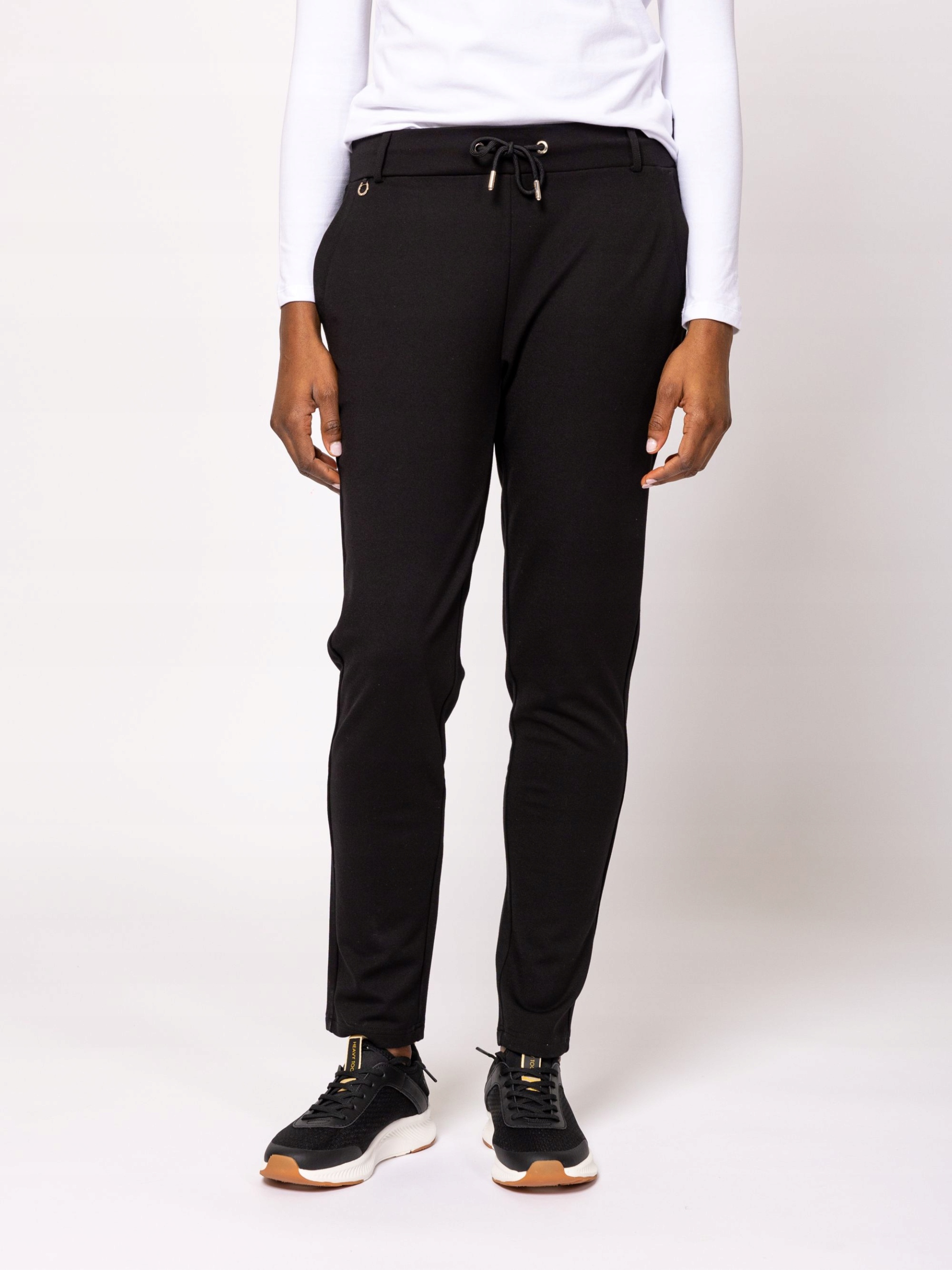 Heavy Tools Dámské Kalhoty Se Zúženou Nohavicí ZAMORKAS25 Černé, Černé