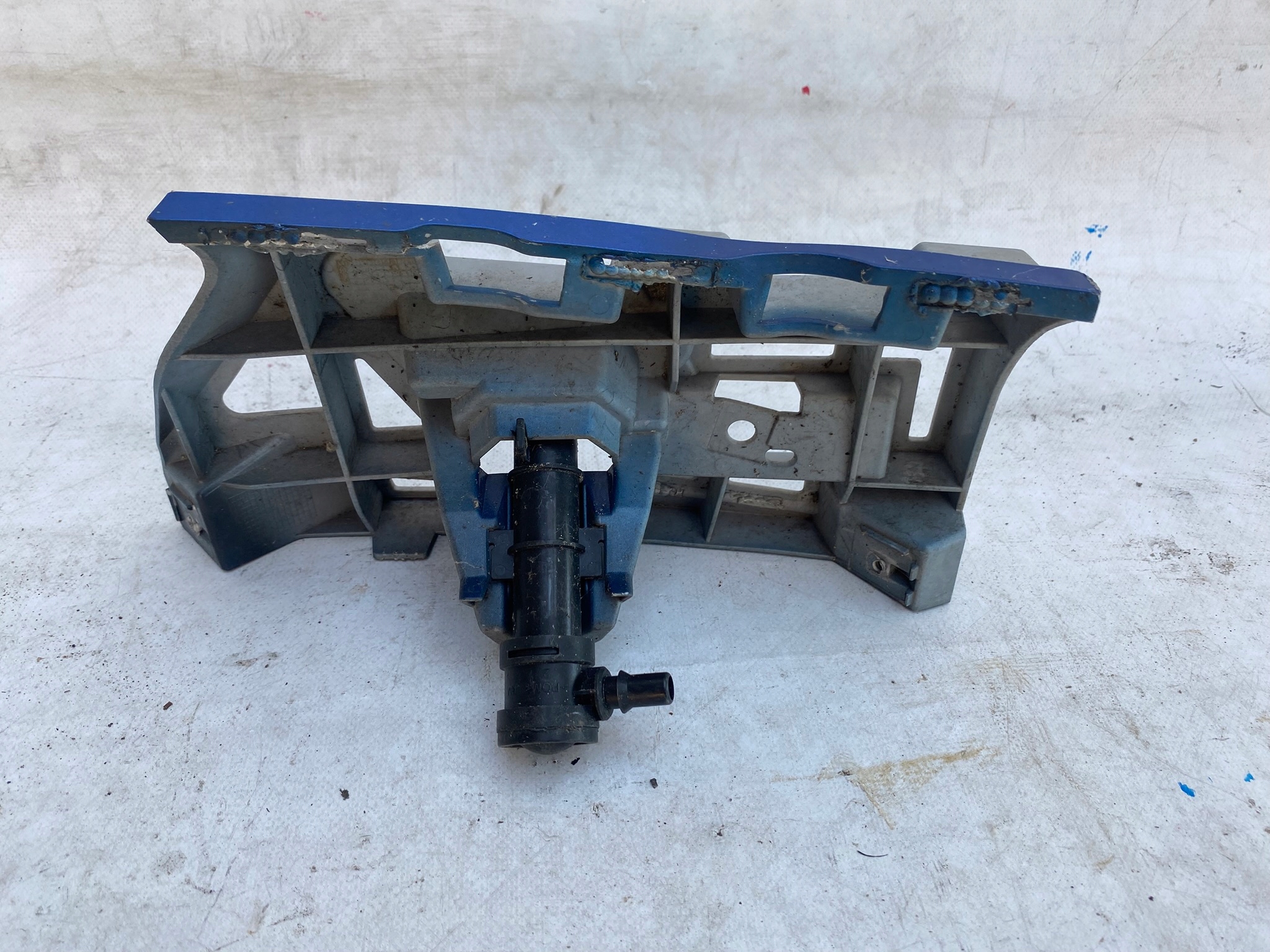 SKODA OCTAVIA III 13- Support plaque Lave phare Lave phare Gauche