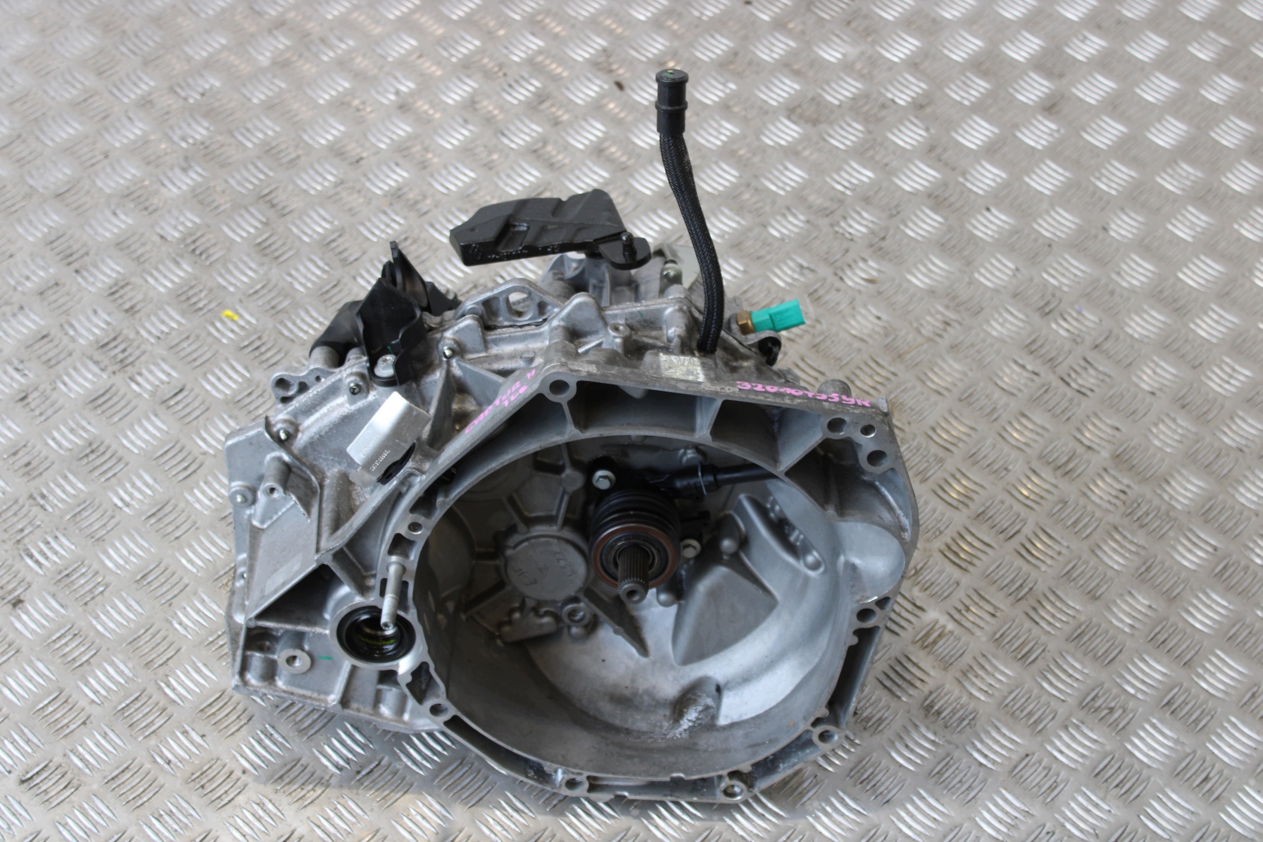 getriebe MANUAL 320107559R JT4002 RENAULT CAPTUR II 2 1,0 TCE