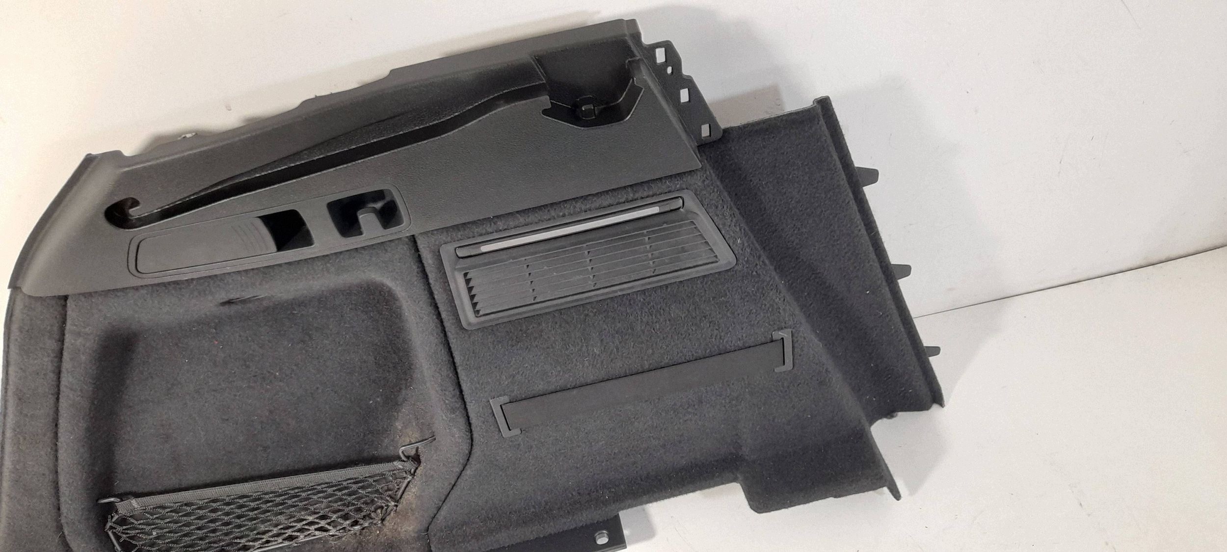 Audi Q5 SQ5 FY boot upholstery left 80A863879BB (QD45)