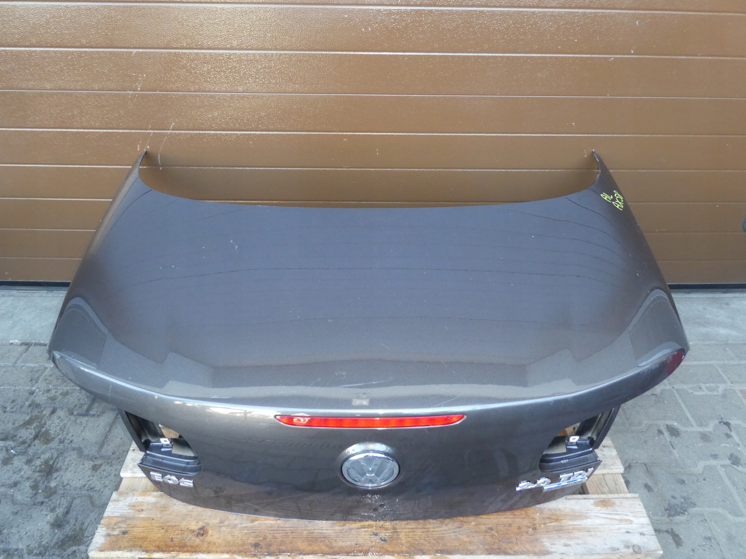 VW EOS trunk door boot boot door