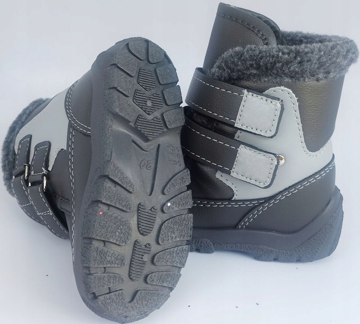 ESKIMOSKI NA RZEPY WEŁNA (ZAJĄC 018/A)-R. 21 Odcień stalowy