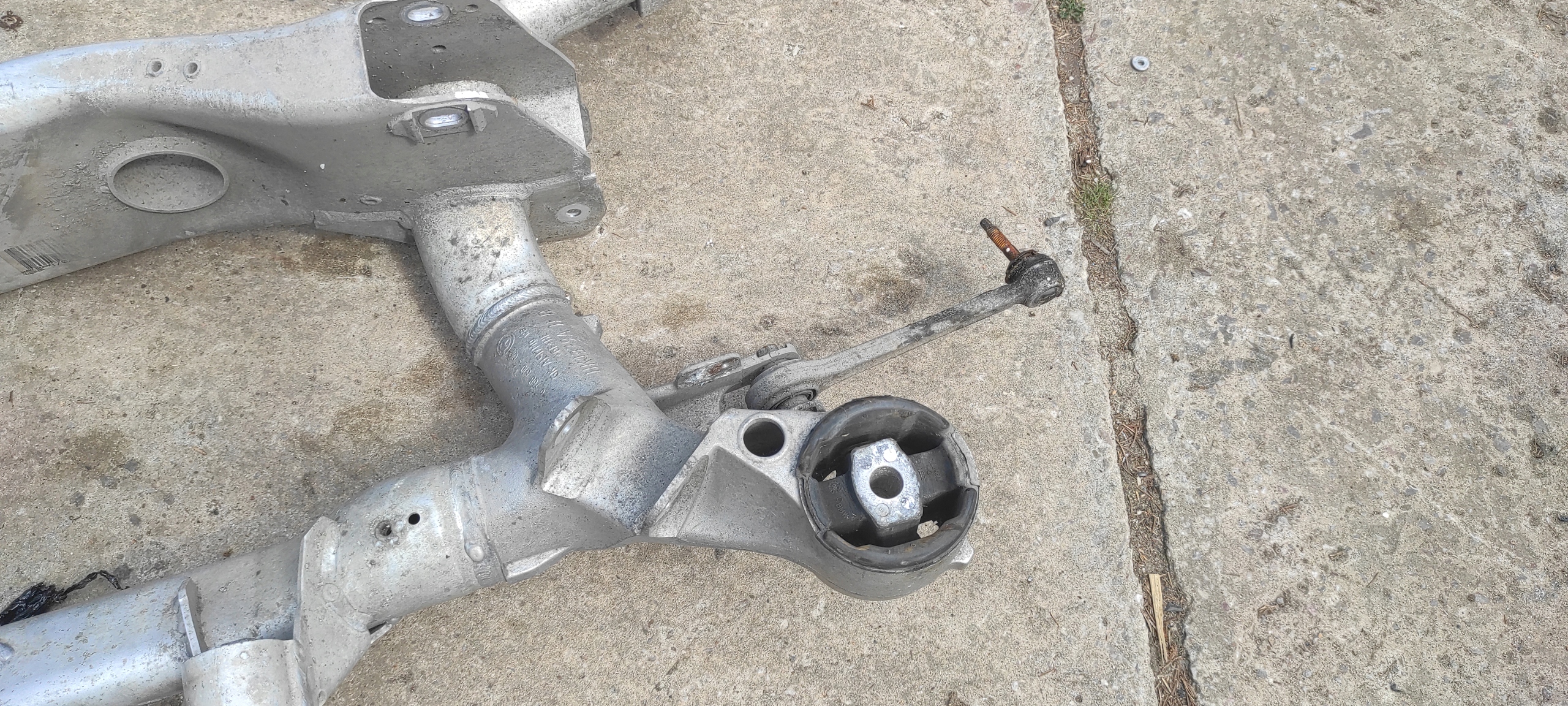 Achsträger Achsträger bmw heck hinten 7 E65 6768610